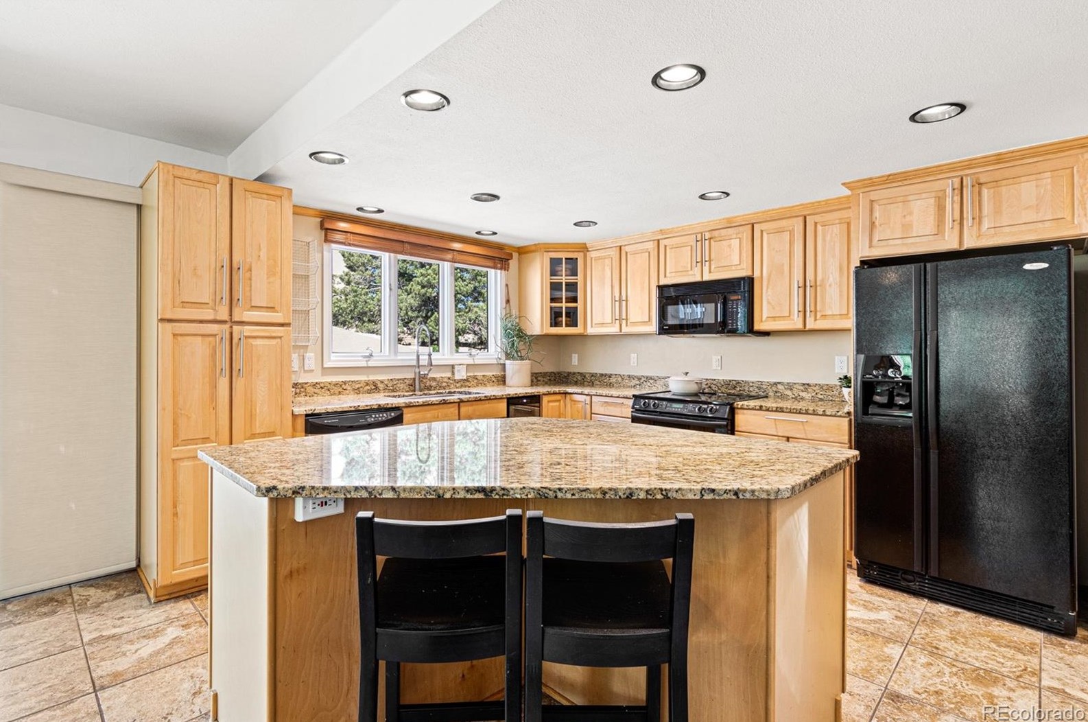 6624 Willow Broom Trl, Littleton CO  80125-9071 exterior