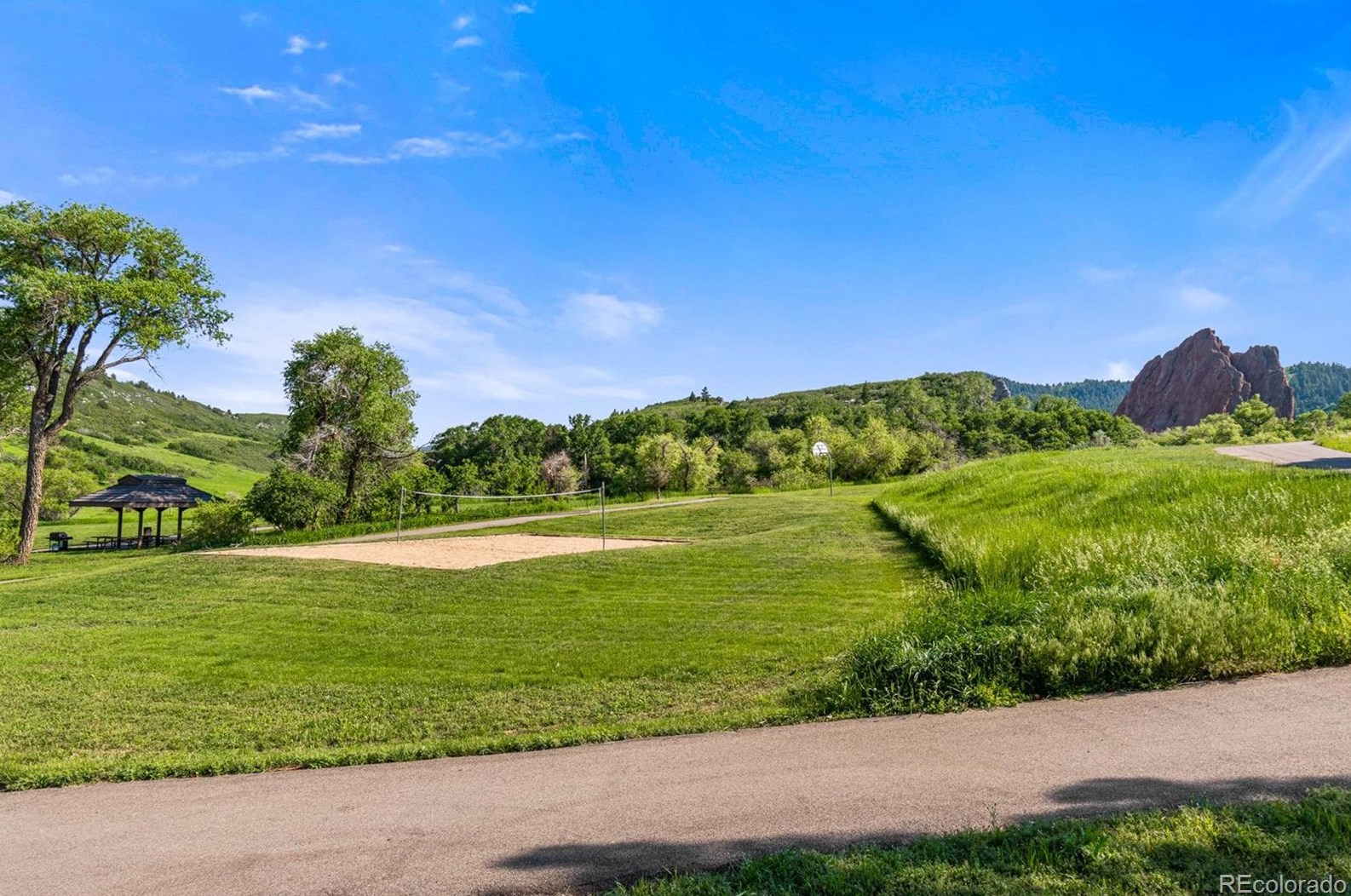 6624 Willow Broom Trl, Littleton CO  80125-9071 exterior