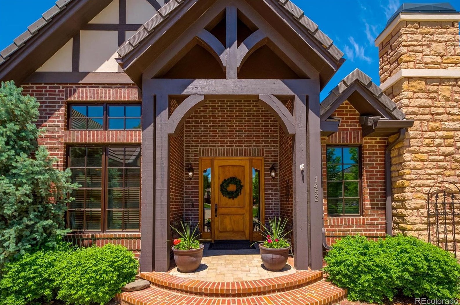 1453 Fair Pl, Littleton, CO 80121-2437