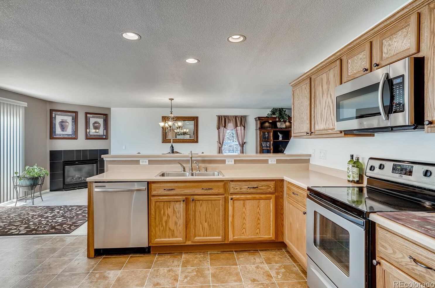 1767 Quartz St, Castle Rock CO 80109-3645 exterior