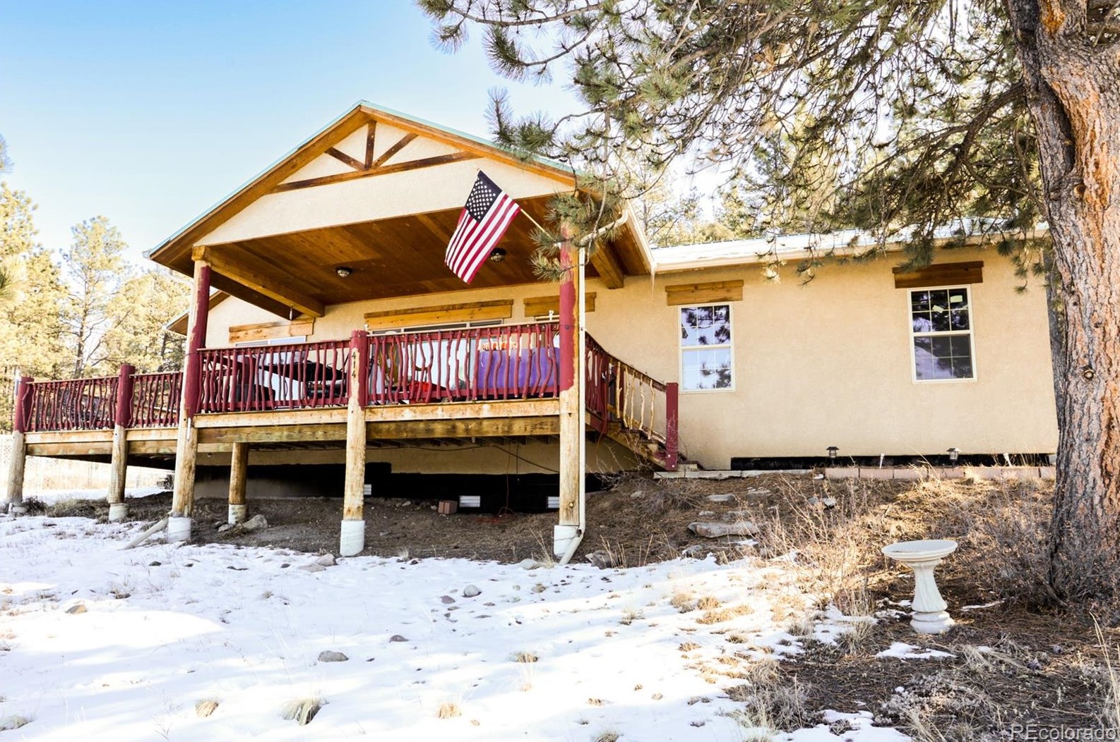 414 Crystal Peak Rd, Twin Rock, CO 80816