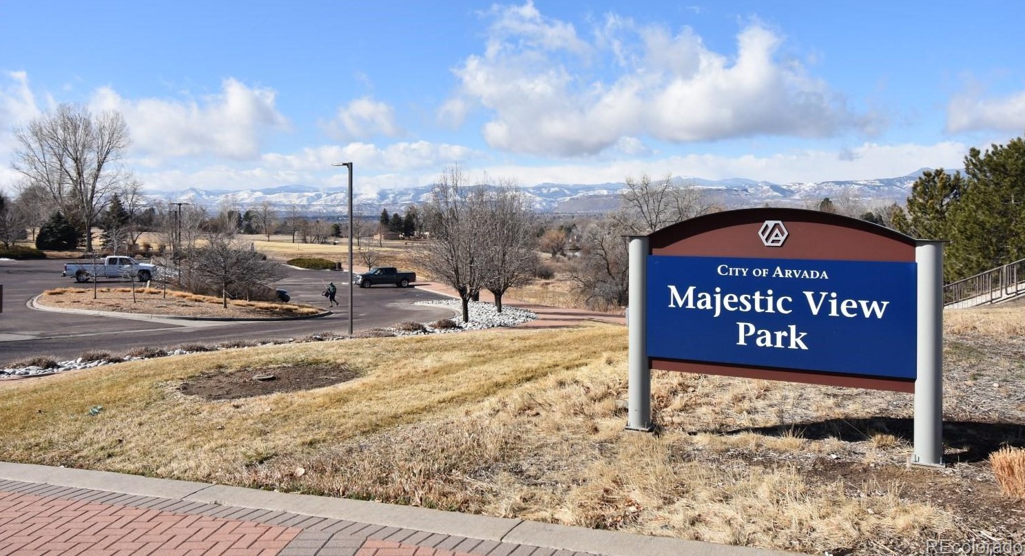 8655 68 Pl, Arvada CO  80004-1700 exterior