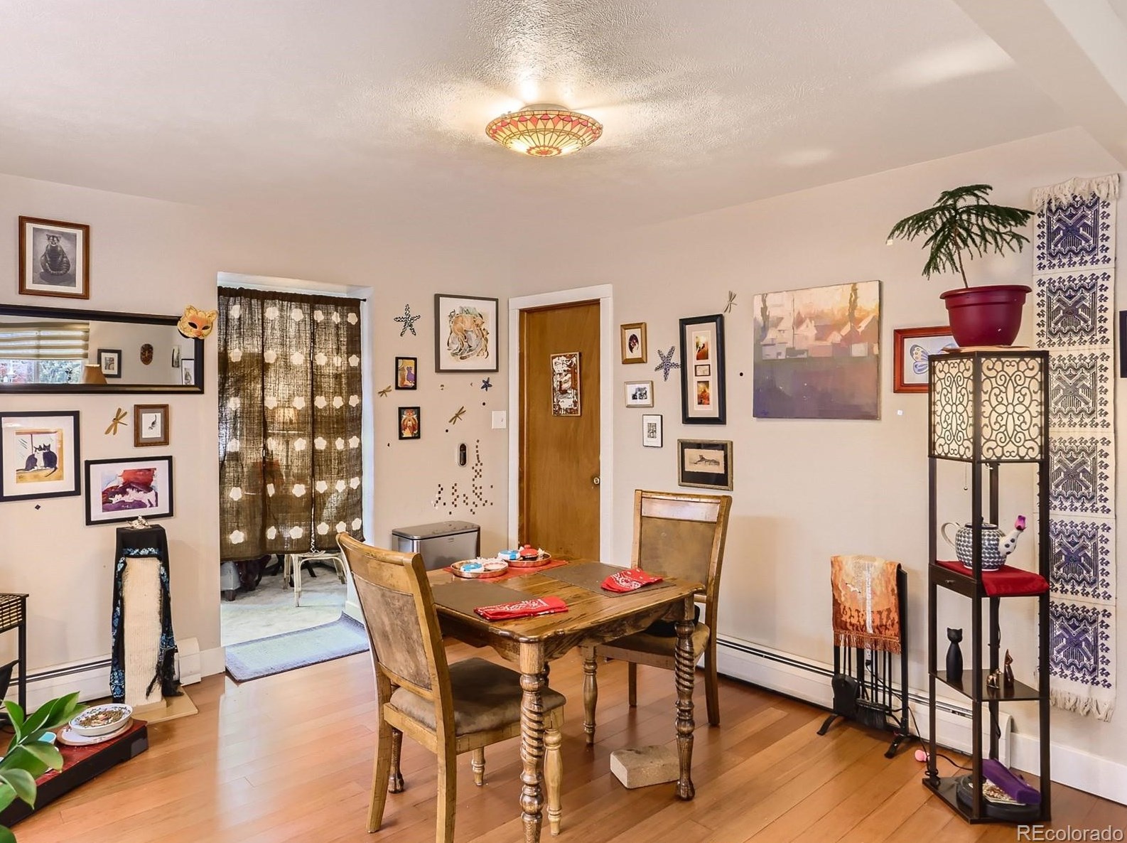 7073 Cody Dr, Arvada CO  80004-1728 exterior