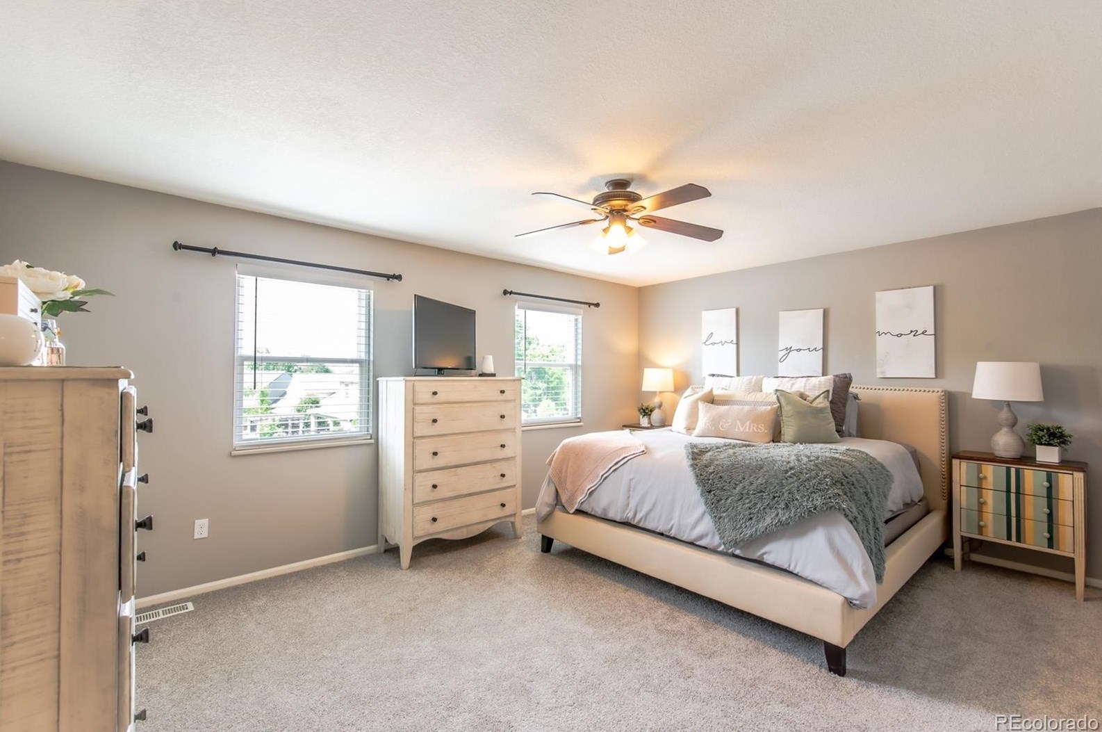 5566 Davies Pl, Littleton CO 80122-2141 exterior