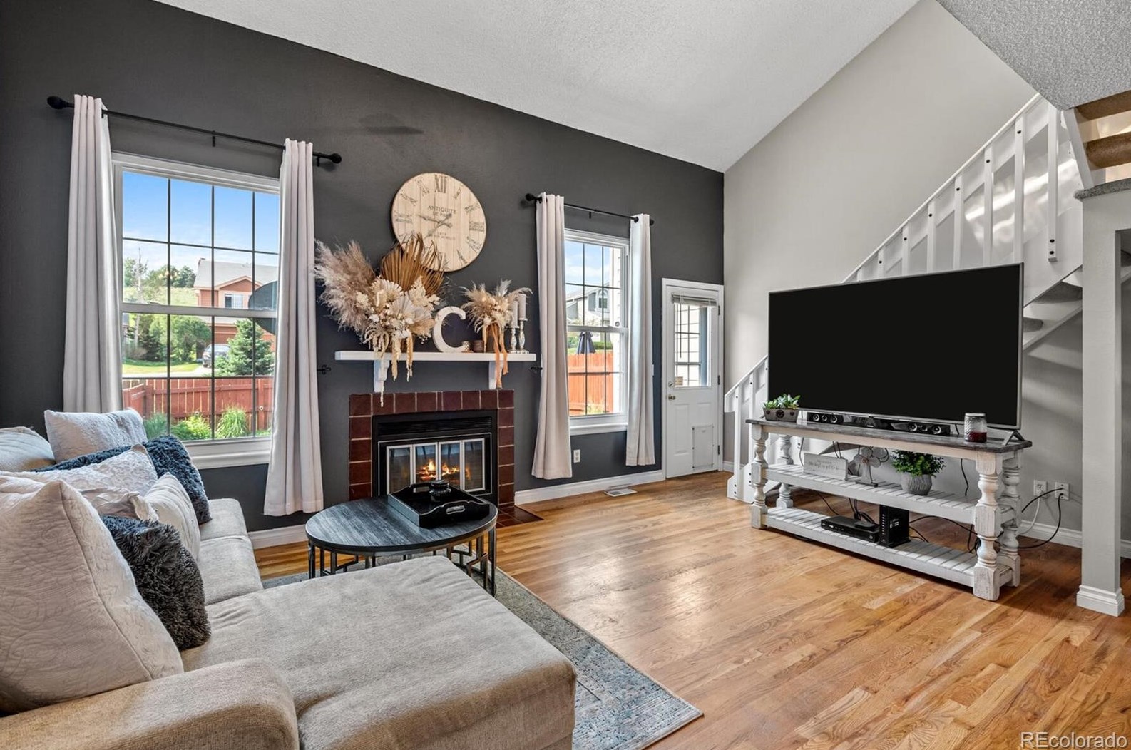 8798 Plymouth Ave, Littleton, CO 80128-4063