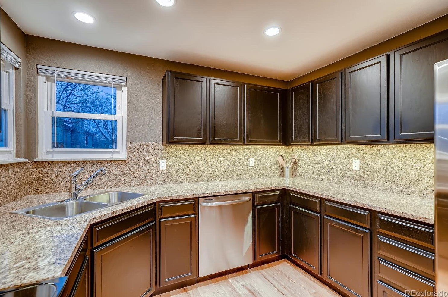 9975 82 Pl, Arvada CO  80005-2160 exterior