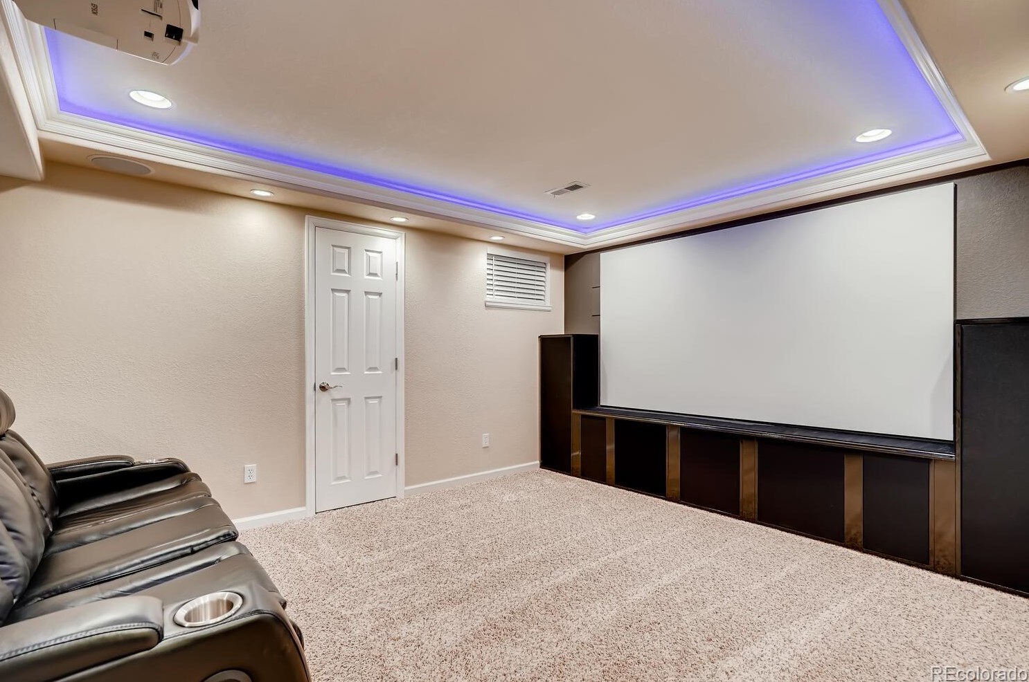 9975 82 Pl, Arvada CO  80005-2160 exterior