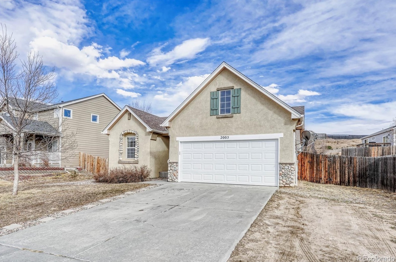 2005 Meadowbrook Pkwy, Colorado Springs, CO 80951-4732