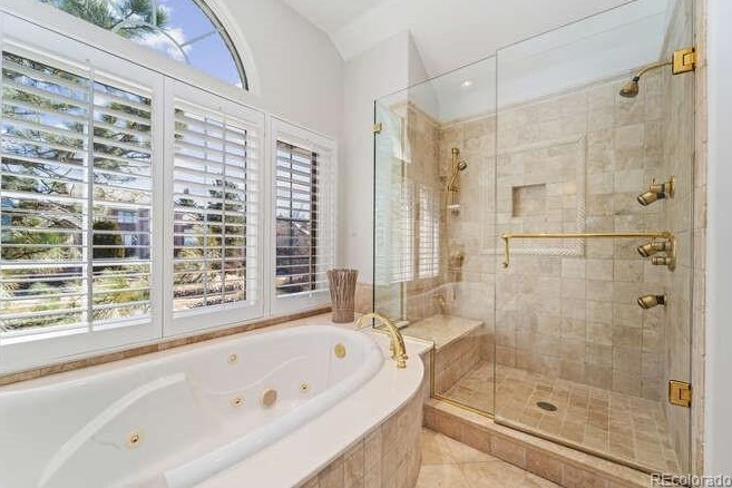 8541 Colonial Dr, Littleton CO  80124-9700 exterior