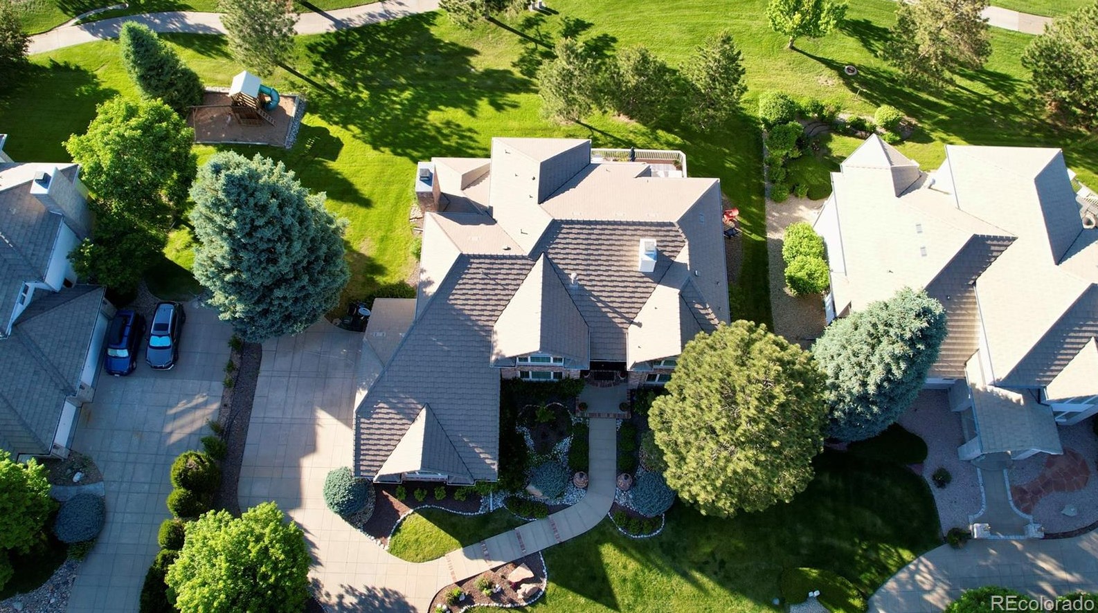 8541 Colonial Dr, Littleton CO  80124-9700 exterior