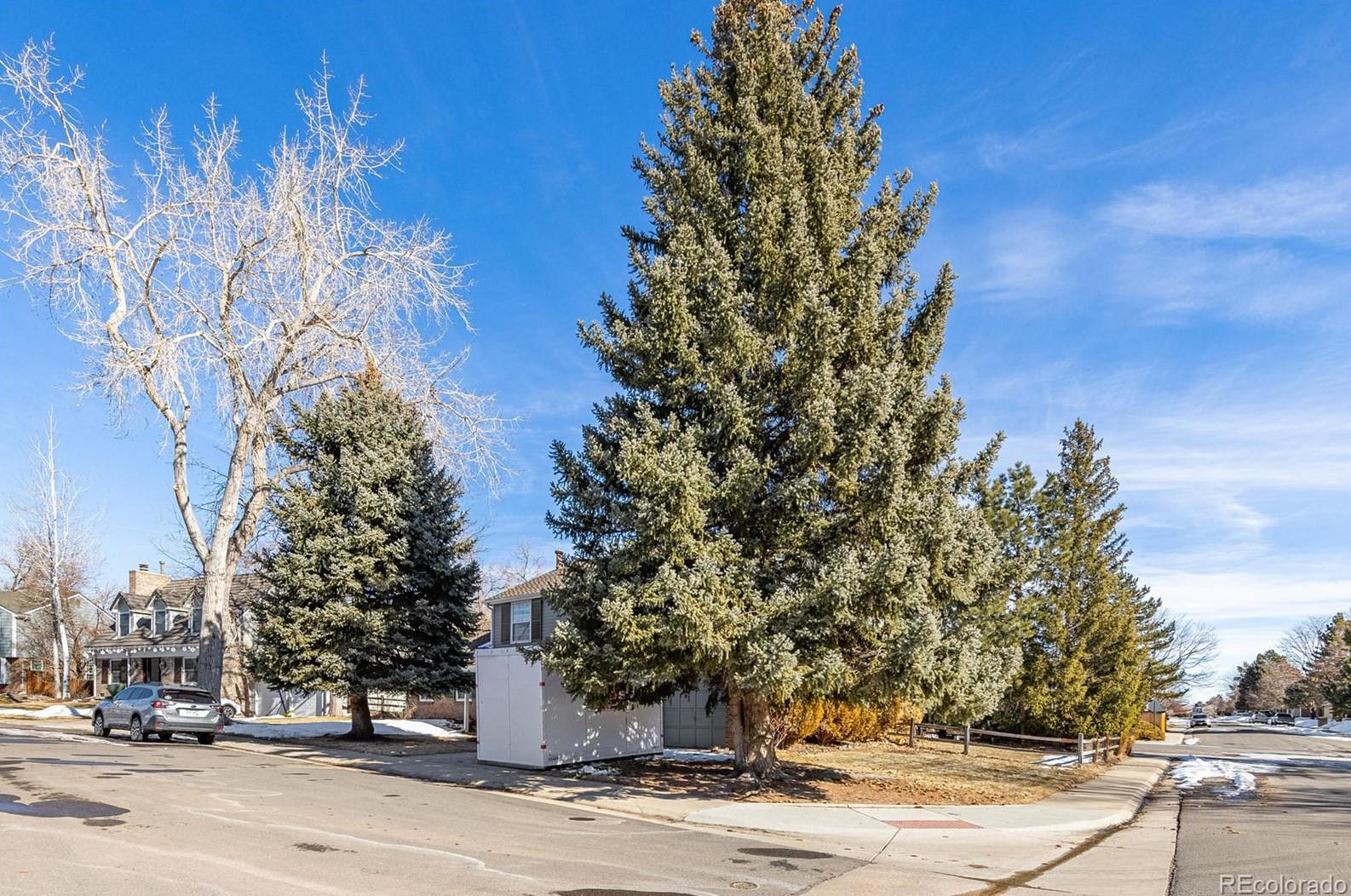 5244 Everett Ct, Littleton CO 80128-7104 exterior