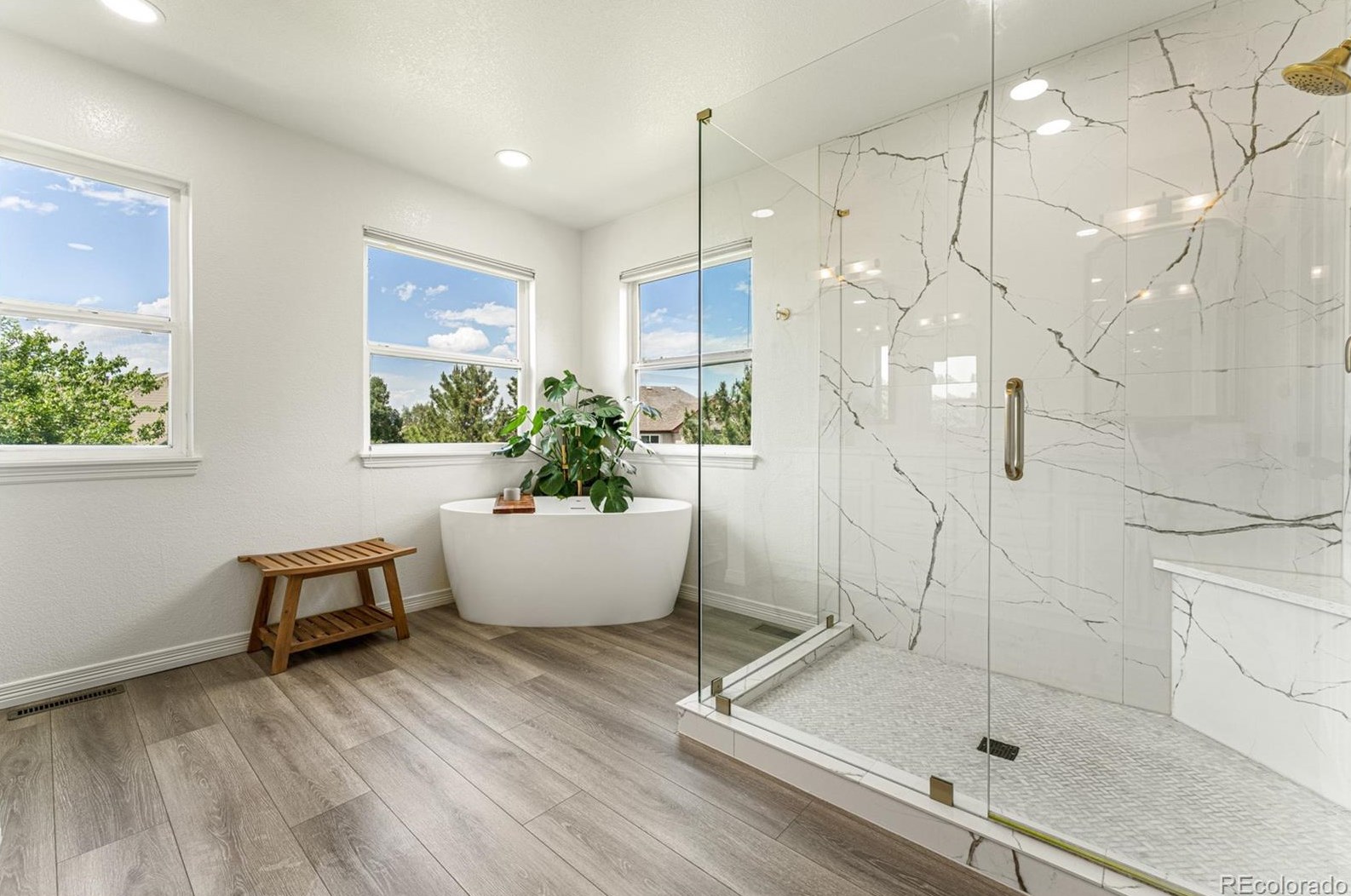 18115 Peakview Pl, Denver CO  80016-1149 exterior