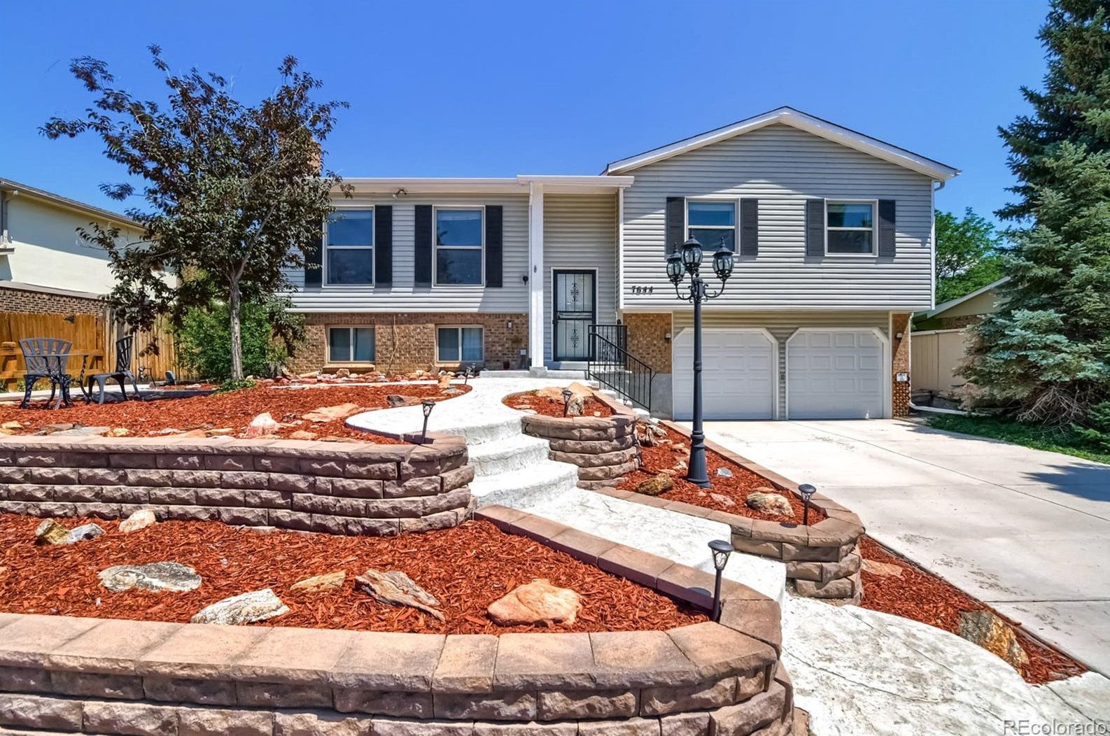 7644 Hoyt St, Littleton, CO 80128-5153