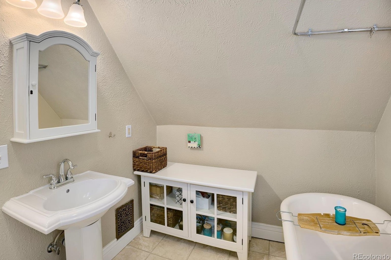 2430 Race St, Denver CO 80210-2807 exterior