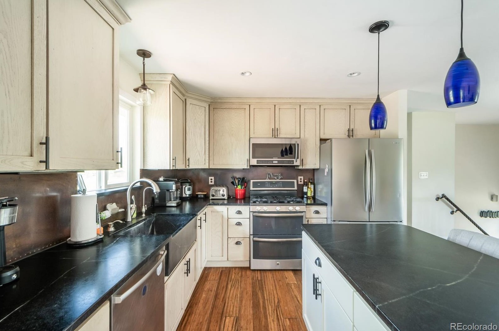 12441 75th Ave, Arvada CO  80005-3117 exterior