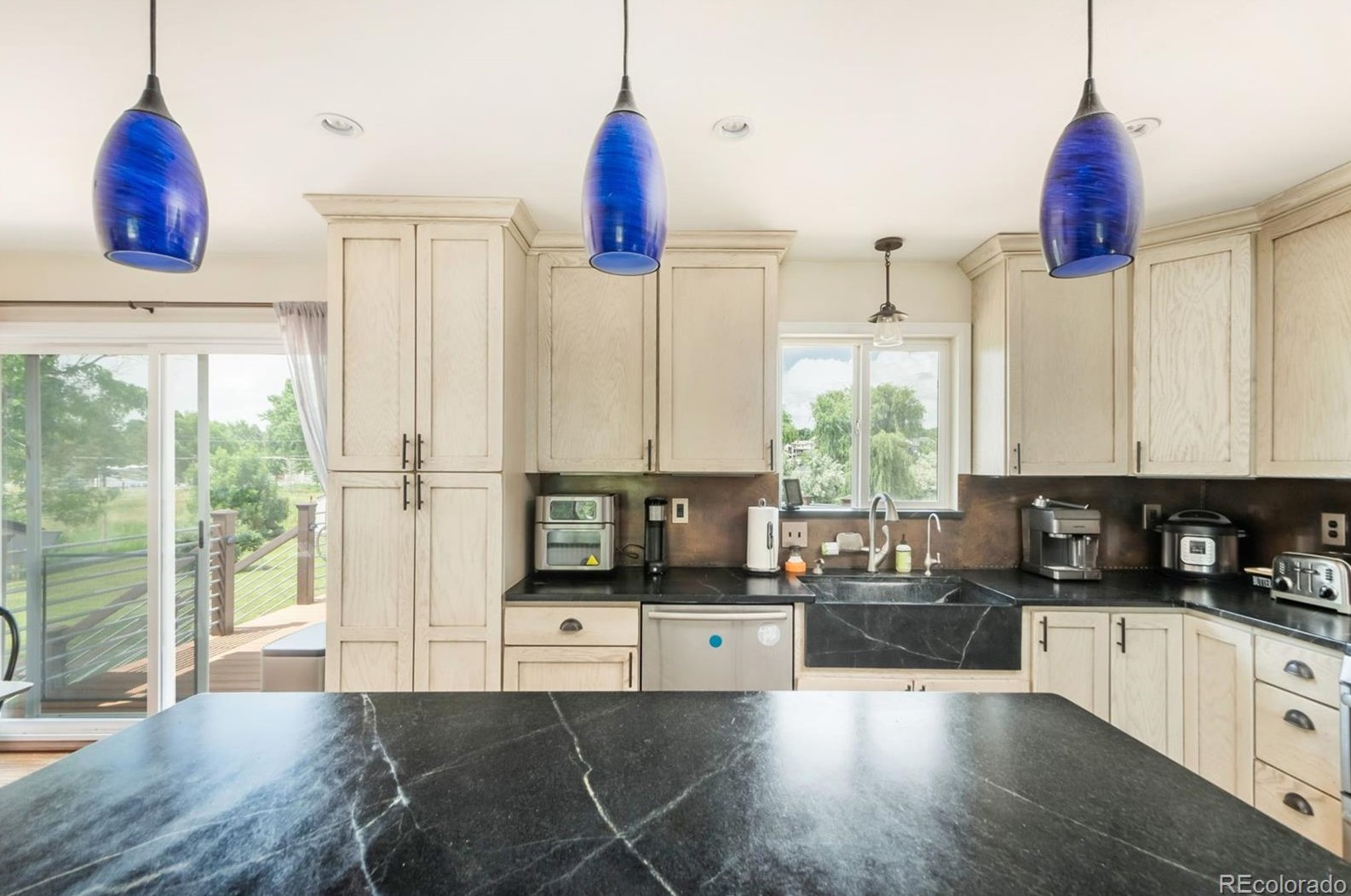 12441 75th Ave, Arvada CO  80005-3117 exterior