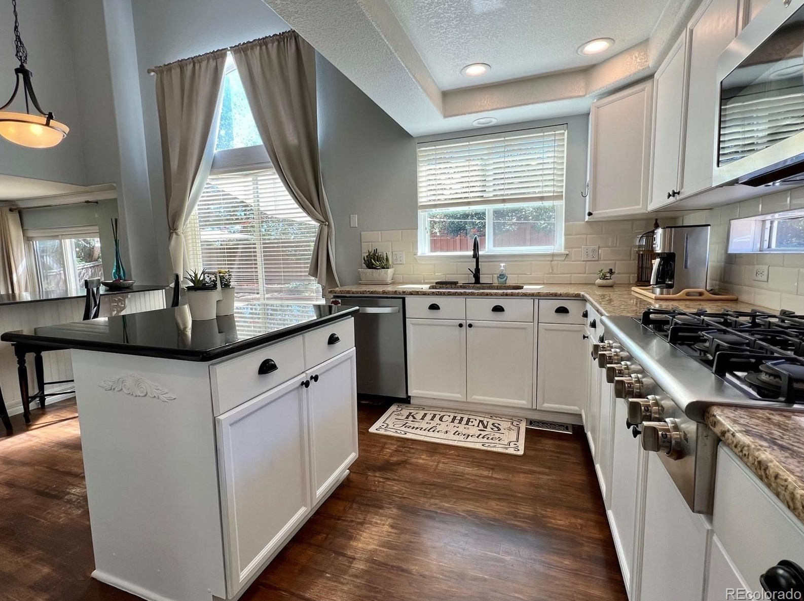 9535 Morning Glory Ct, Littleton CO exterior