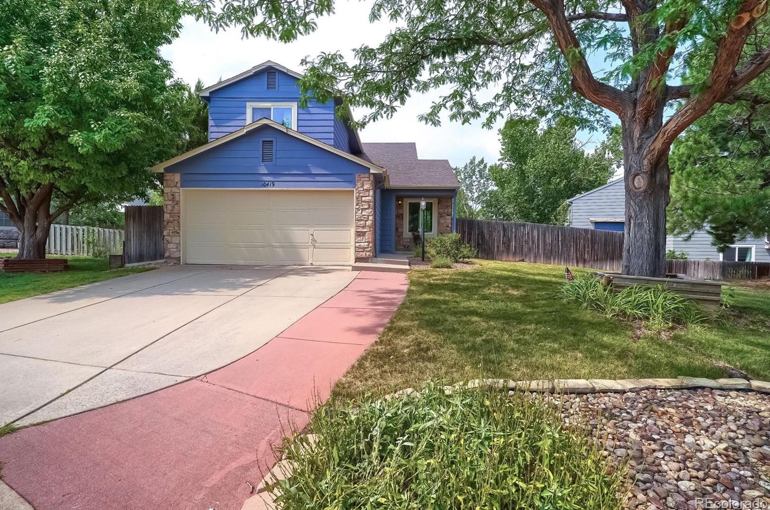 10419 Christa Cir, Littleton, CO 80125-8930
