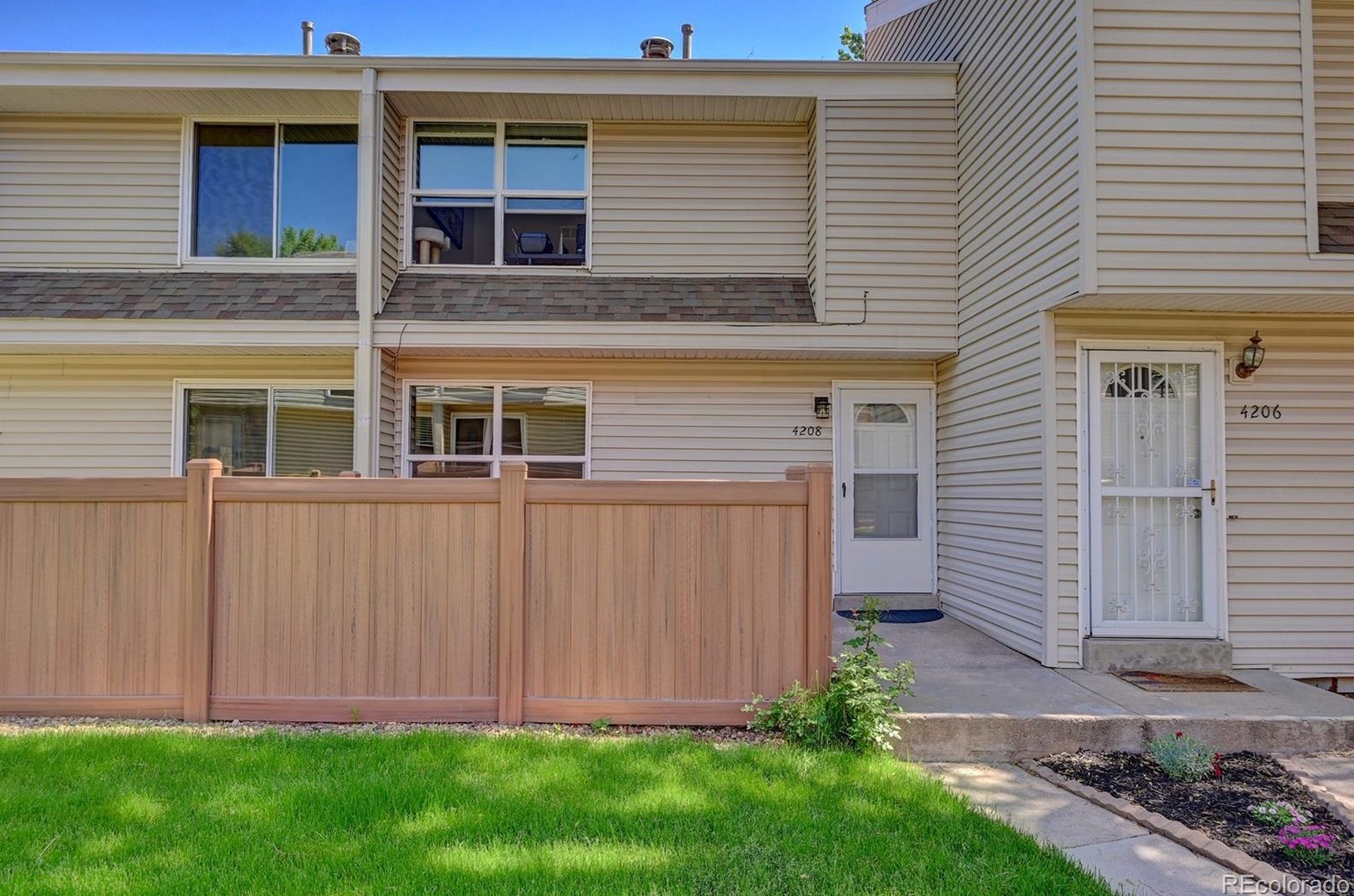 4208 Maplewood Way, Littleton CO  80121-3319 exterior