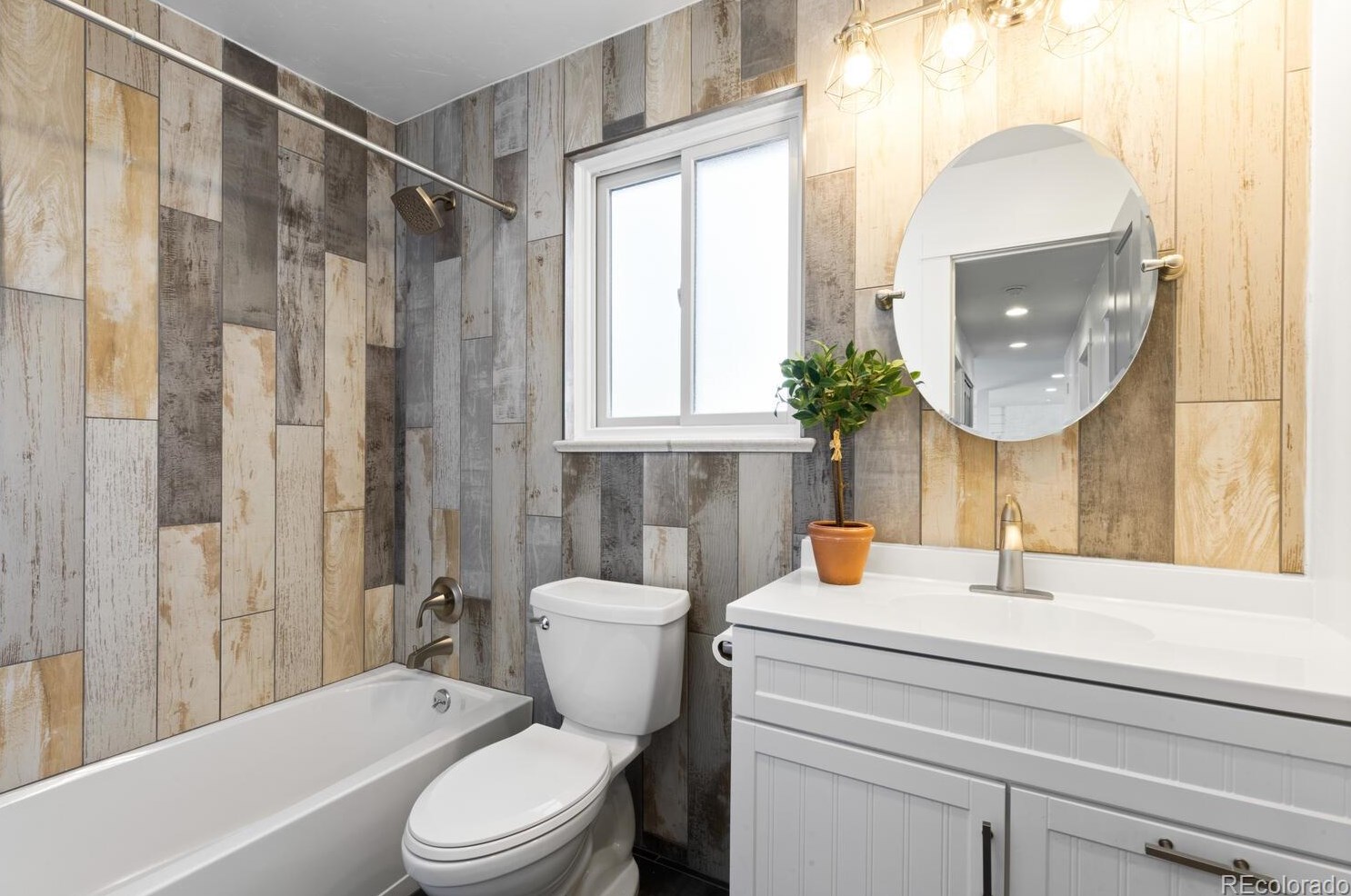 6919 Prince Way, Littleton CO  80120-3509 exterior