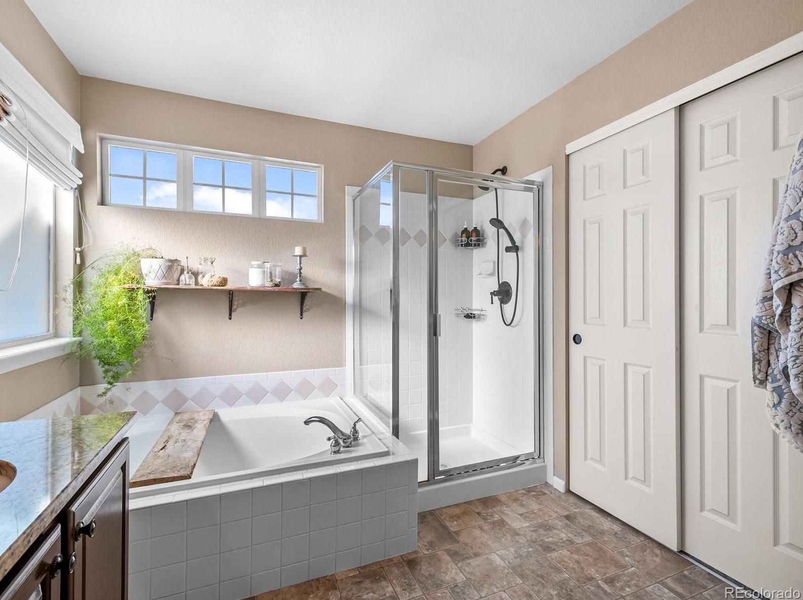 10183 Bentwood Cir, Littleton CO 80126-7864 exterior