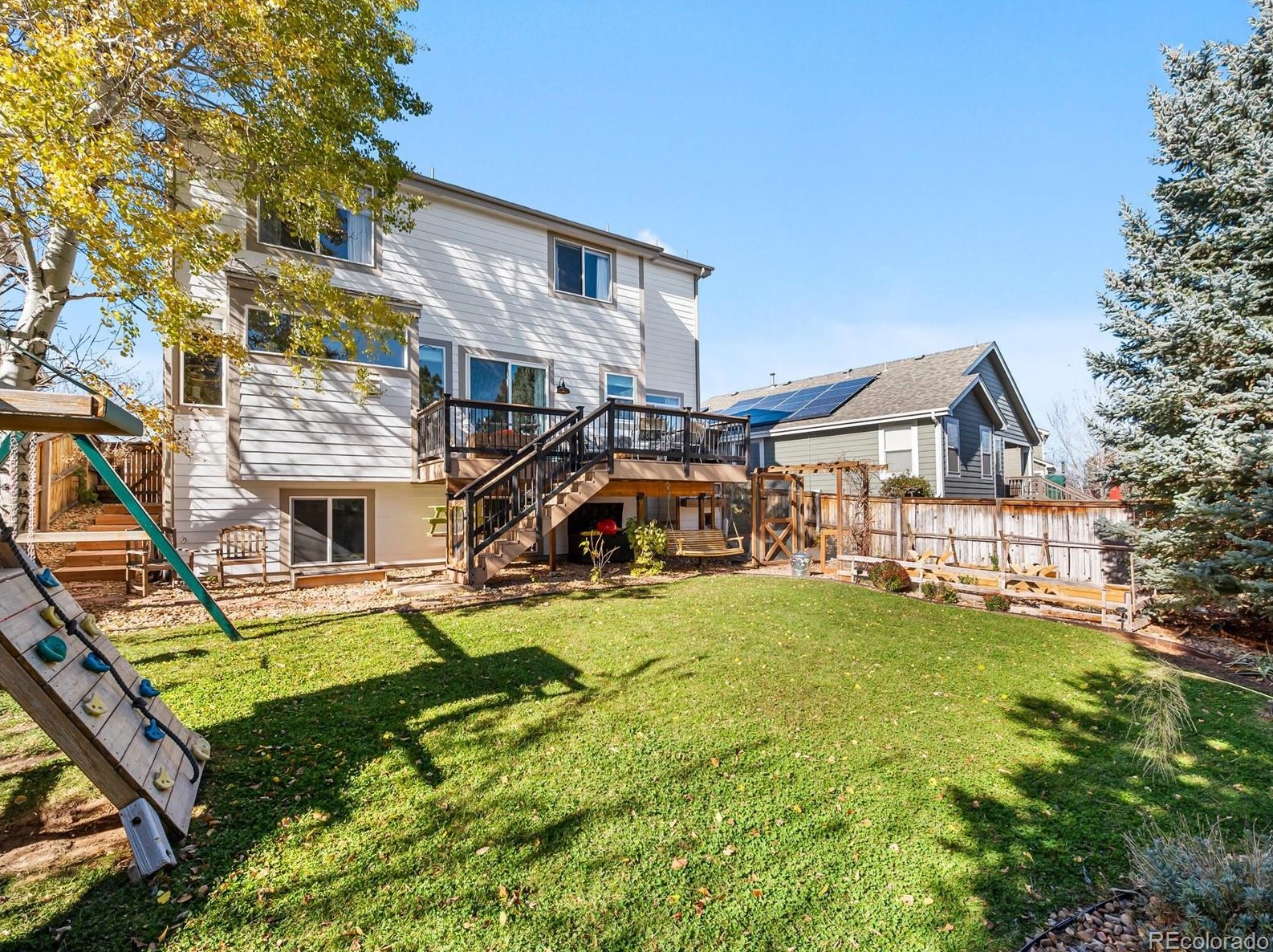 10183 Bentwood Cir, Littleton CO 80126-7864 exterior