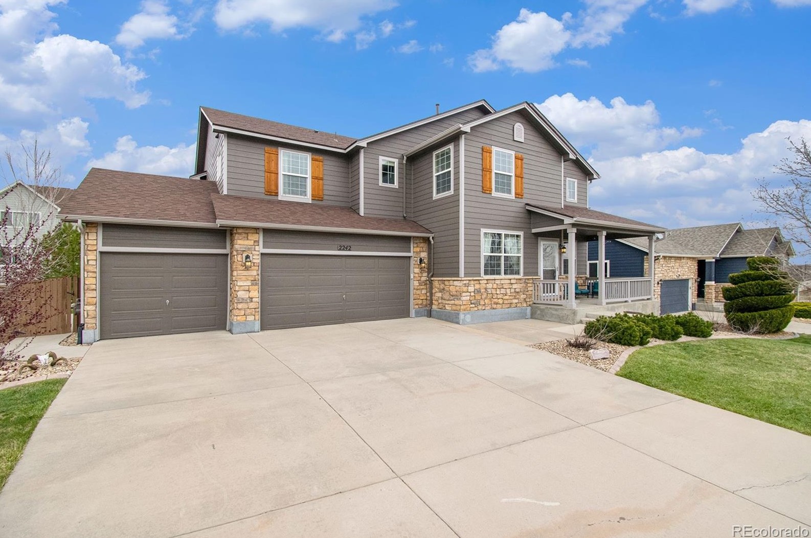 2242 Paint Pony Cir, Castle Rock, CO 80108-8448