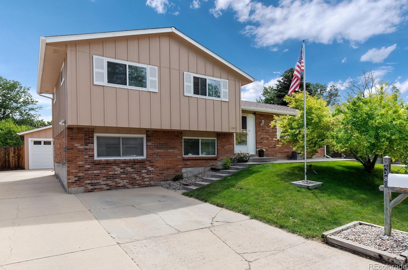 4380 Estes St, Littleton, CO 80123