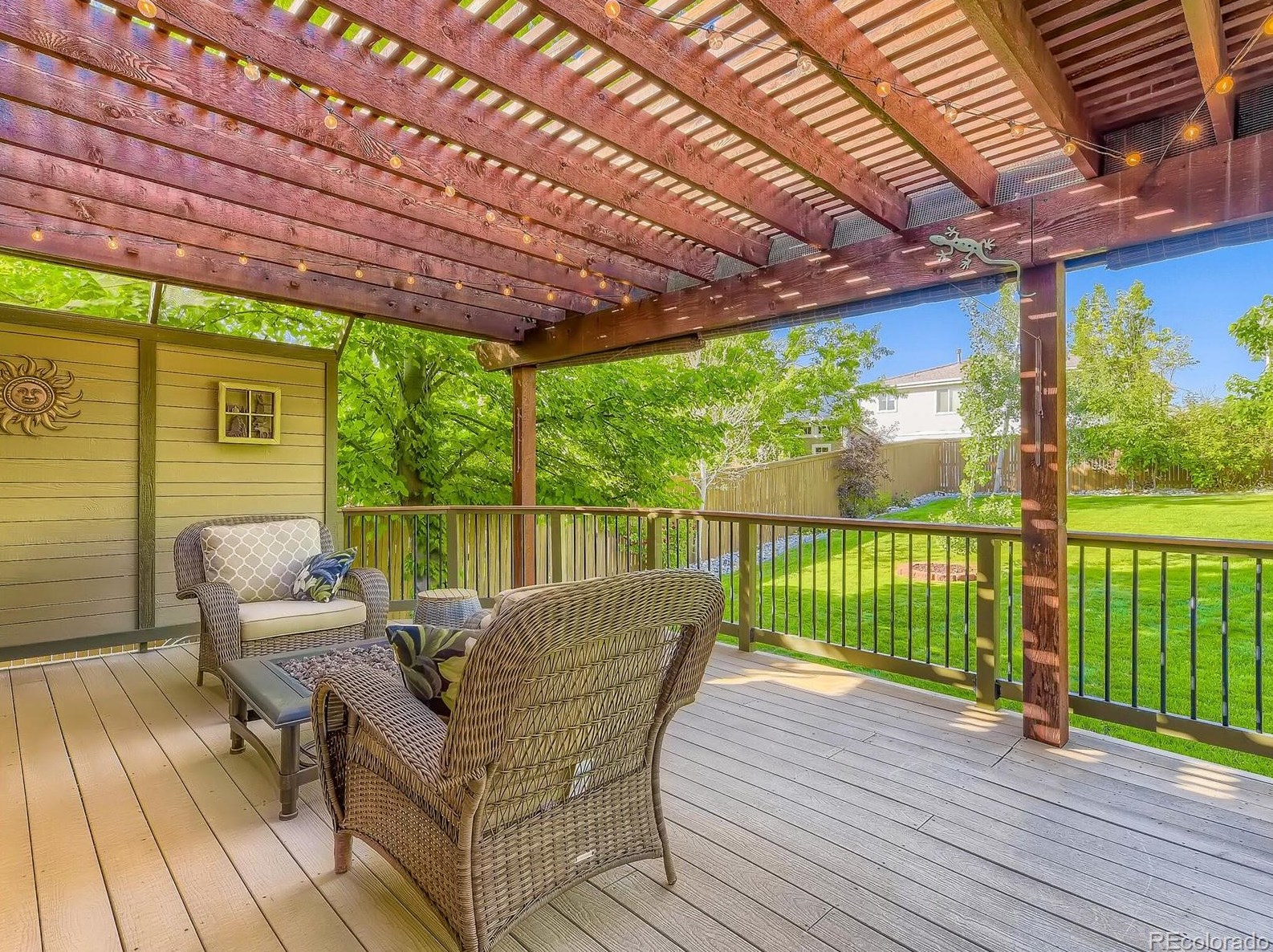 10161 Fawnbrook Ln, Littleton CO 80130-6896 exterior