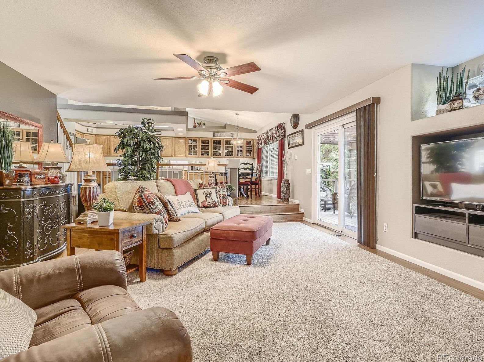 10161 Fawnbrook Ln, Littleton CO 80130-6896 exterior