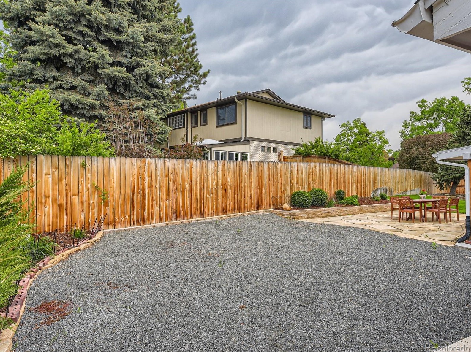 7415 Kendall Blvd, Littleton CO 80128-4680 exterior