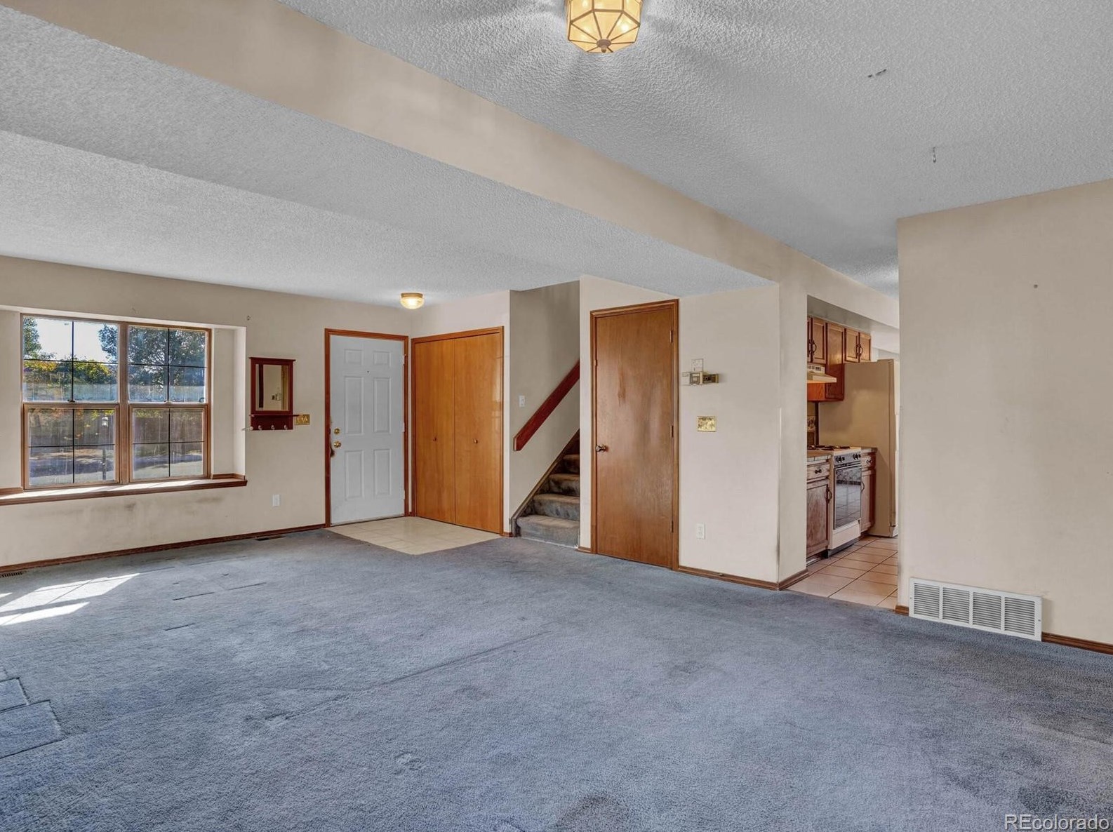 4133 Zurich Dr, Colorado Springs, CO 80920-7524