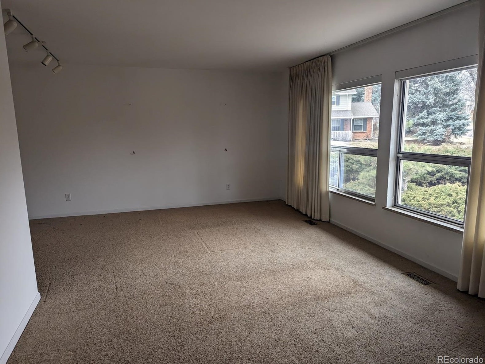 5671 Rowland Pl, Littleton, CO 80128-4965