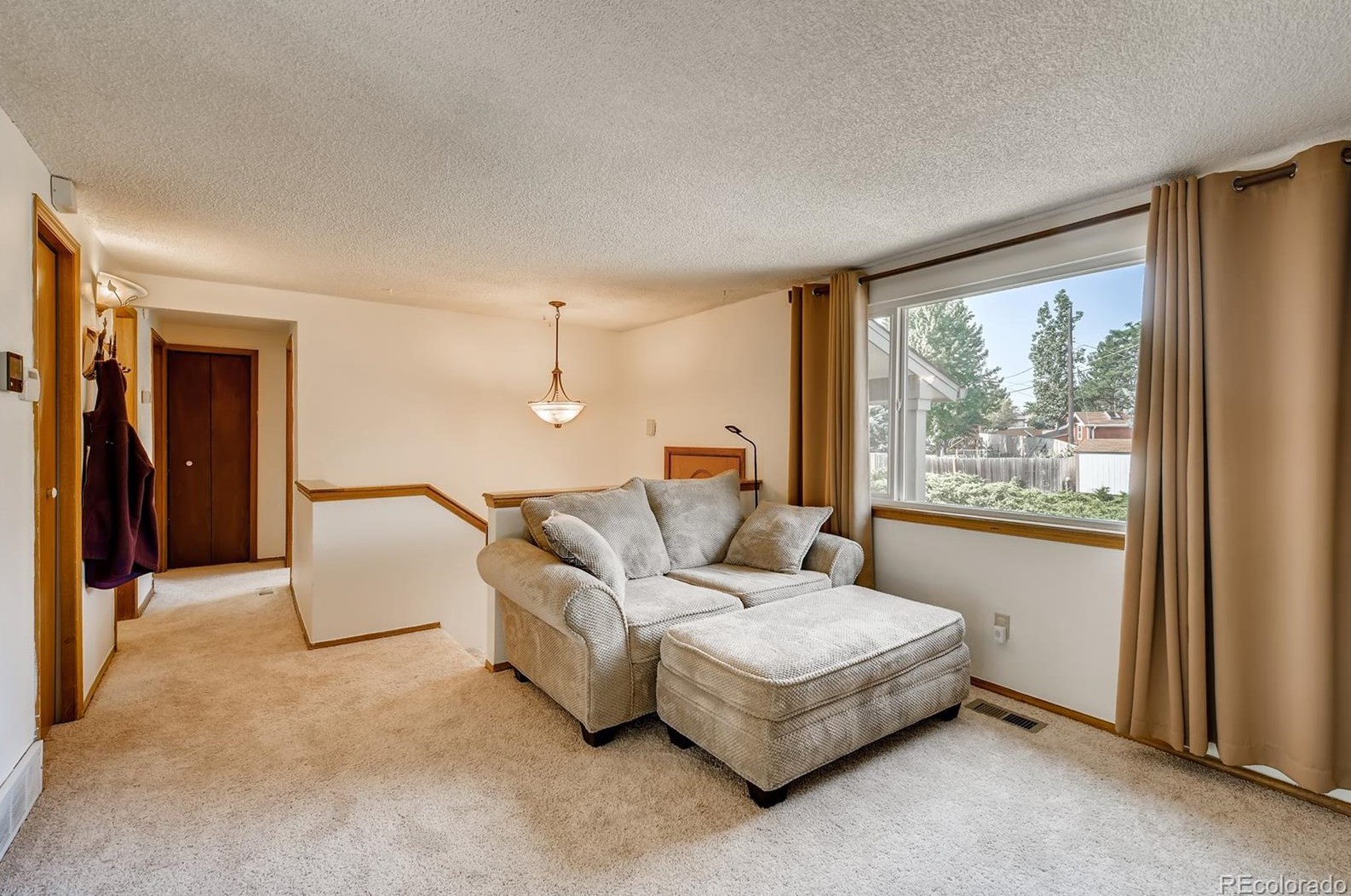 7847 Brk Dr, Littleton CO 80128-6126 exterior