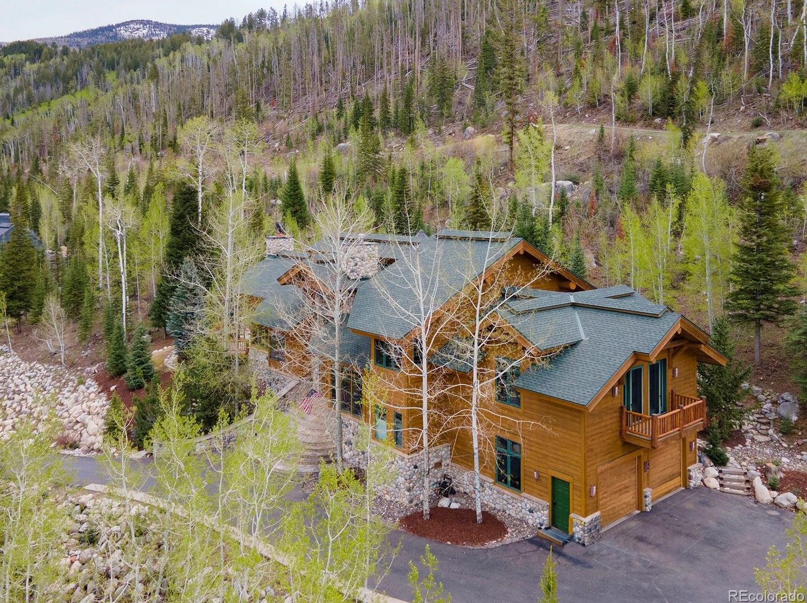 936 Steamboat Blvd, Steamboat Springs CO 80487-9077 exterior