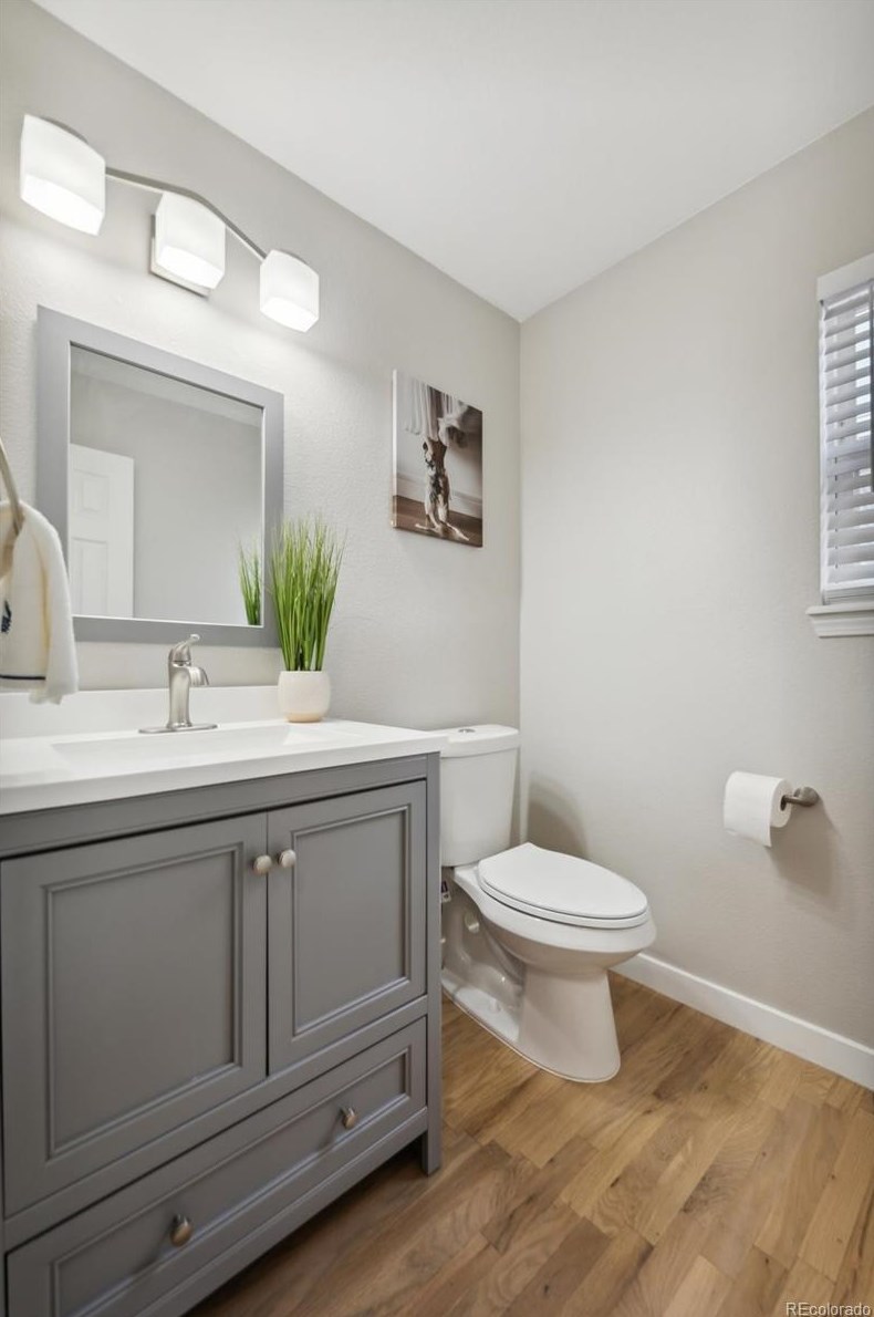 3297 Oak Leaf Pl, Littleton CO  80129-6301 exterior