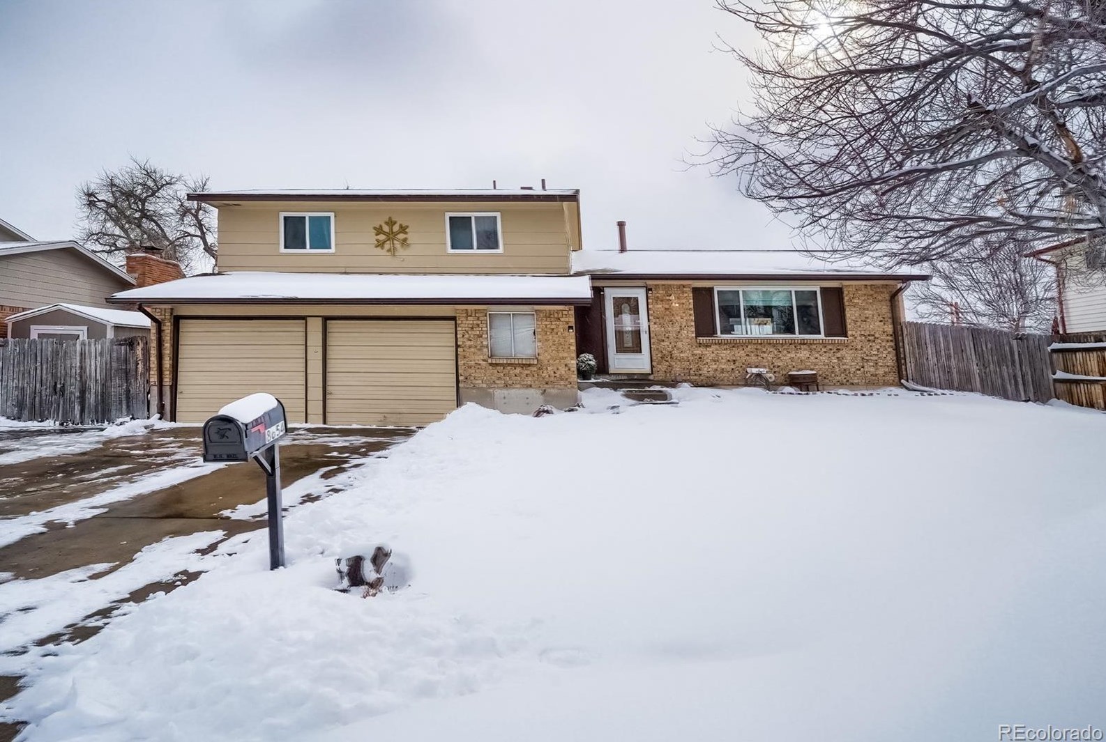 8654 Swarthmore Pl, Littleton, CO 80123-1155