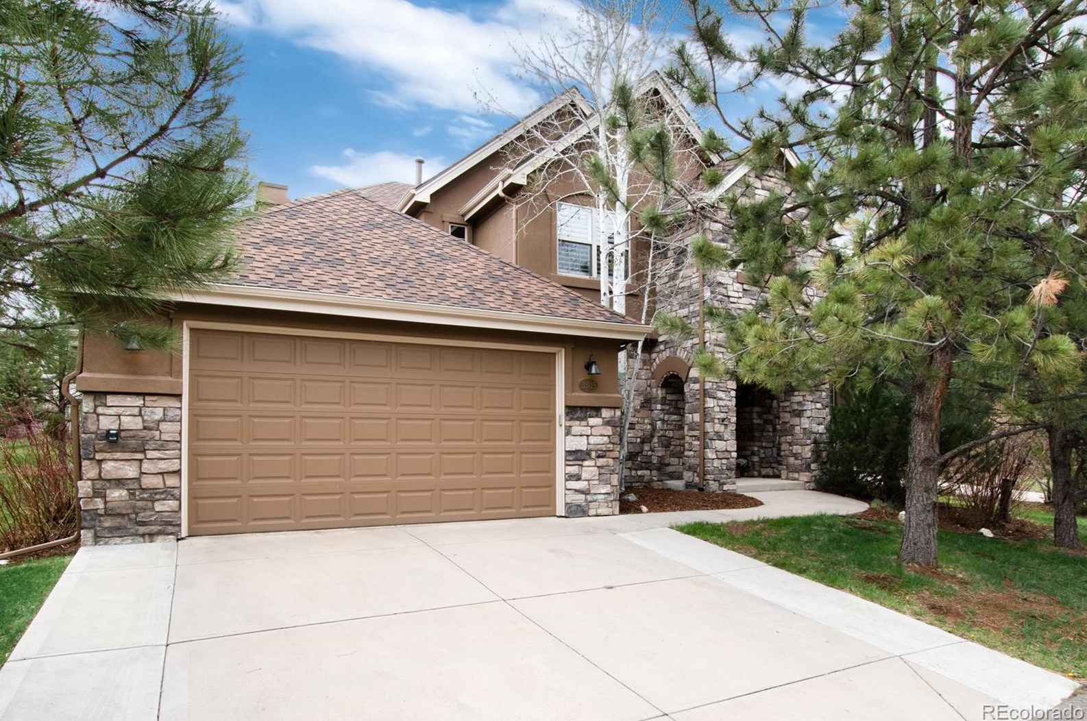 3303 Country Club Pkwy, Castle Rock CO  80108-9097 exterior