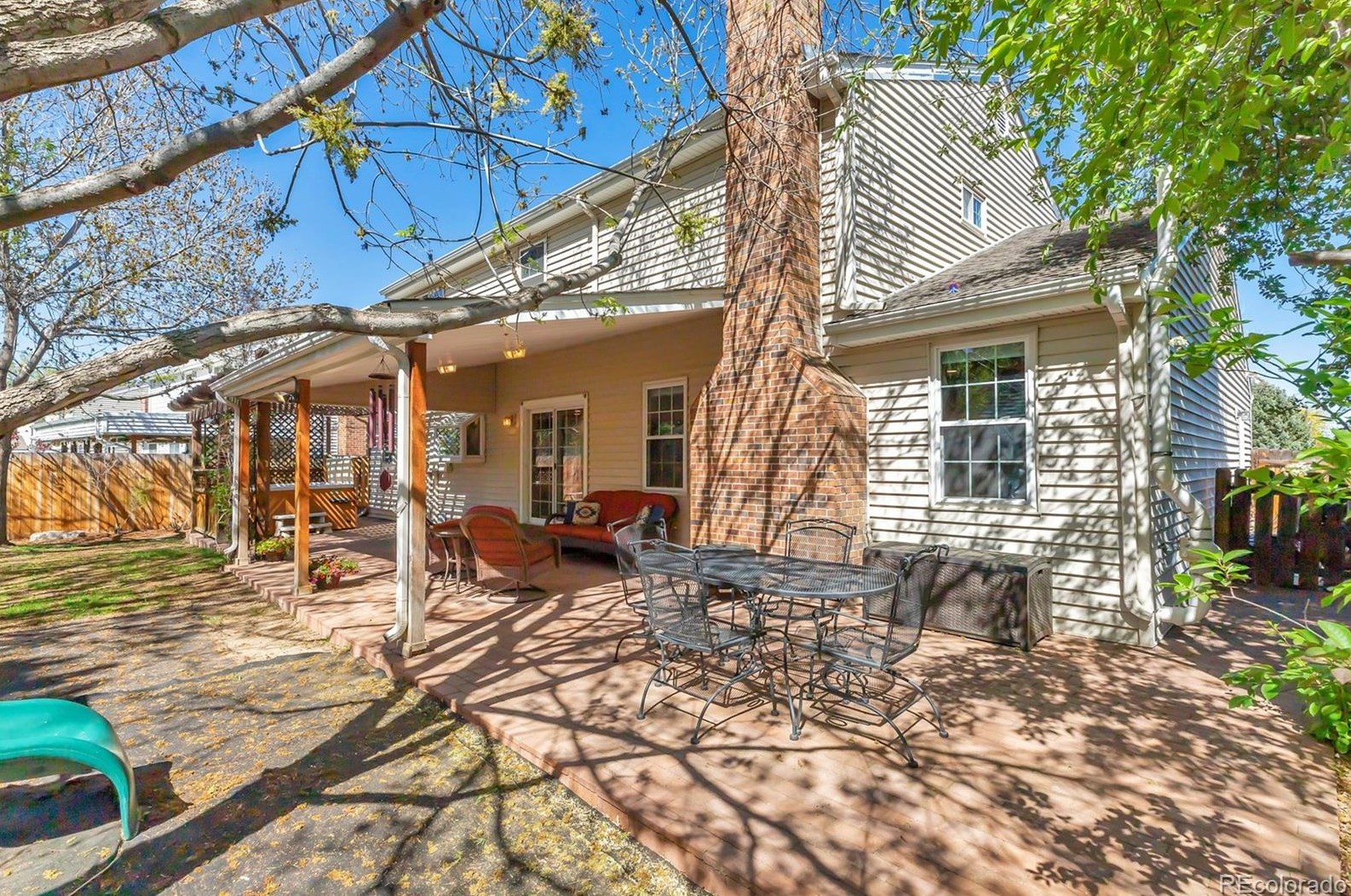 6499 Yukon St, Littleton CO 80128-6144 exterior