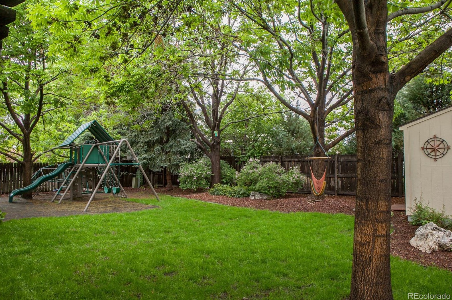 6499 Yukon St, Littleton CO 80128-6144 exterior