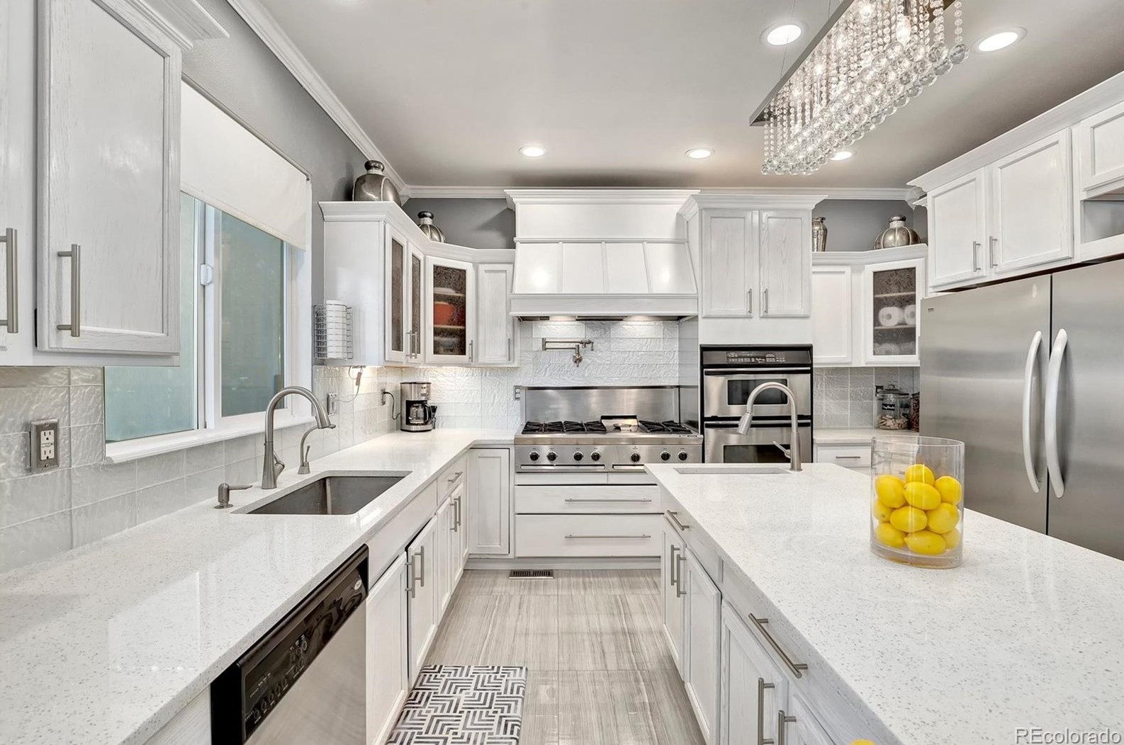 5620 Fenton St, Littleton CO 80123-6879 exterior