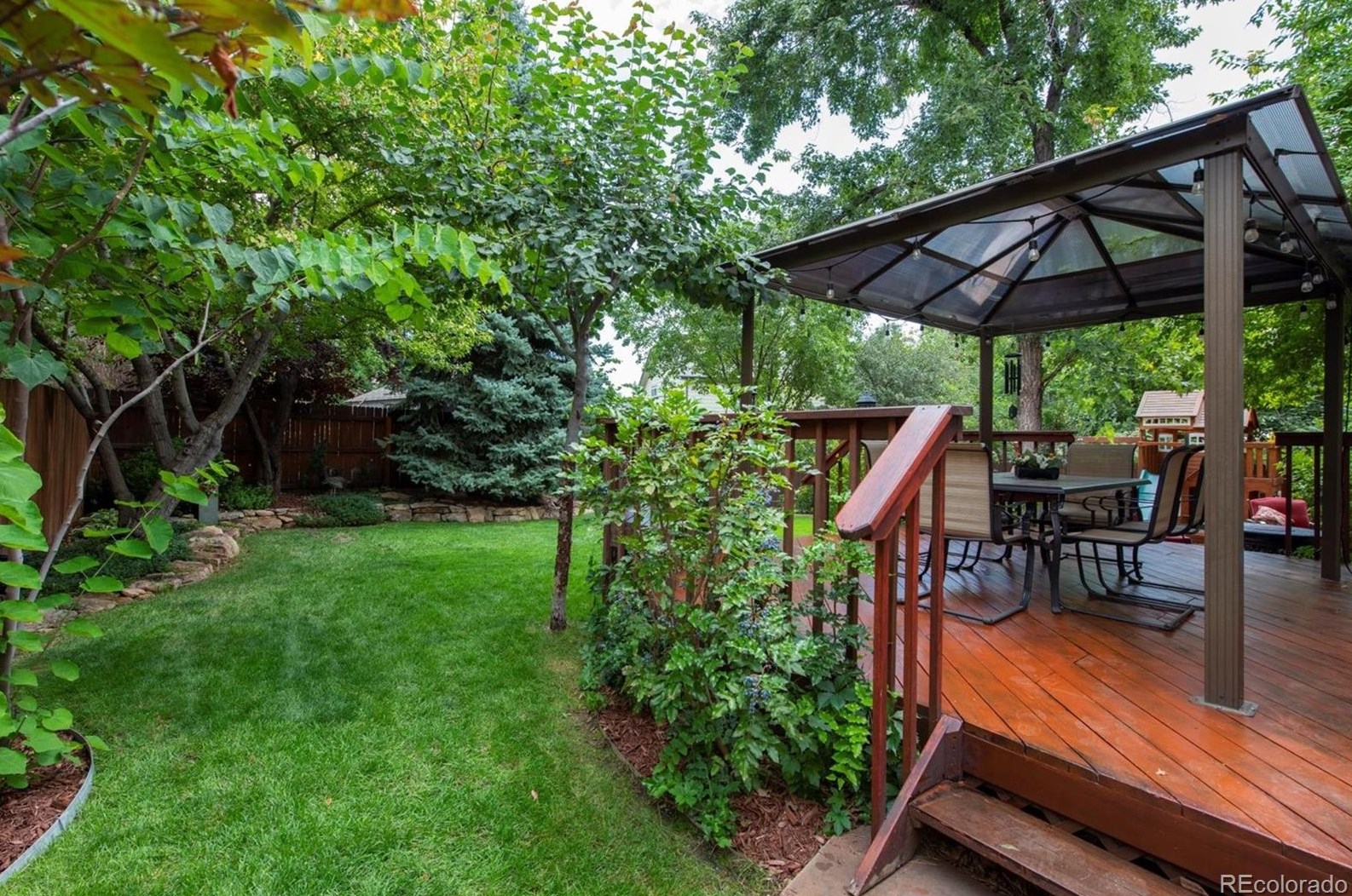 6042 Alkire Ct, Arvada CO  80004-3970 exterior