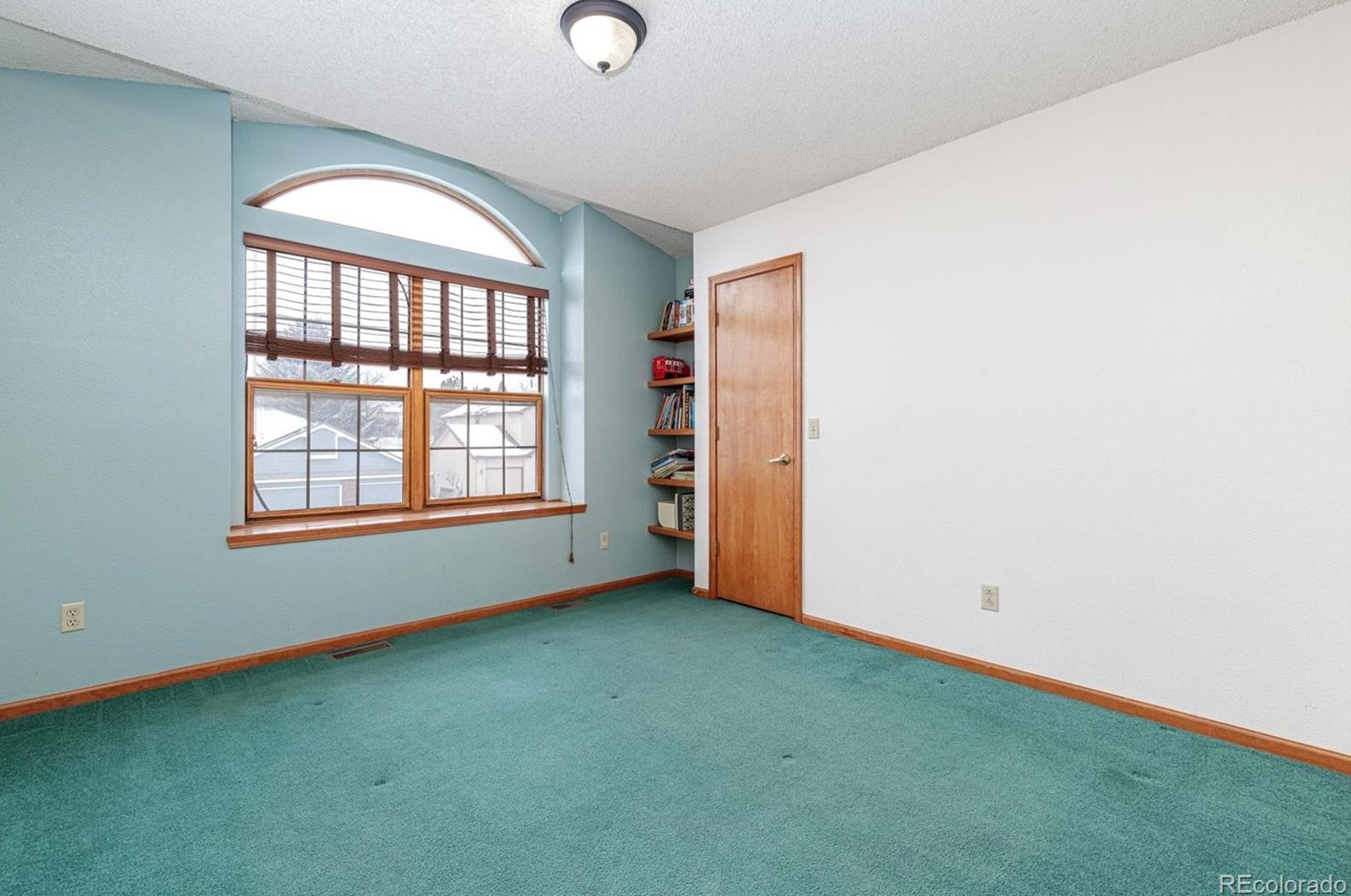 6042 Alkire Ct, Arvada CO  80004-3970 exterior
