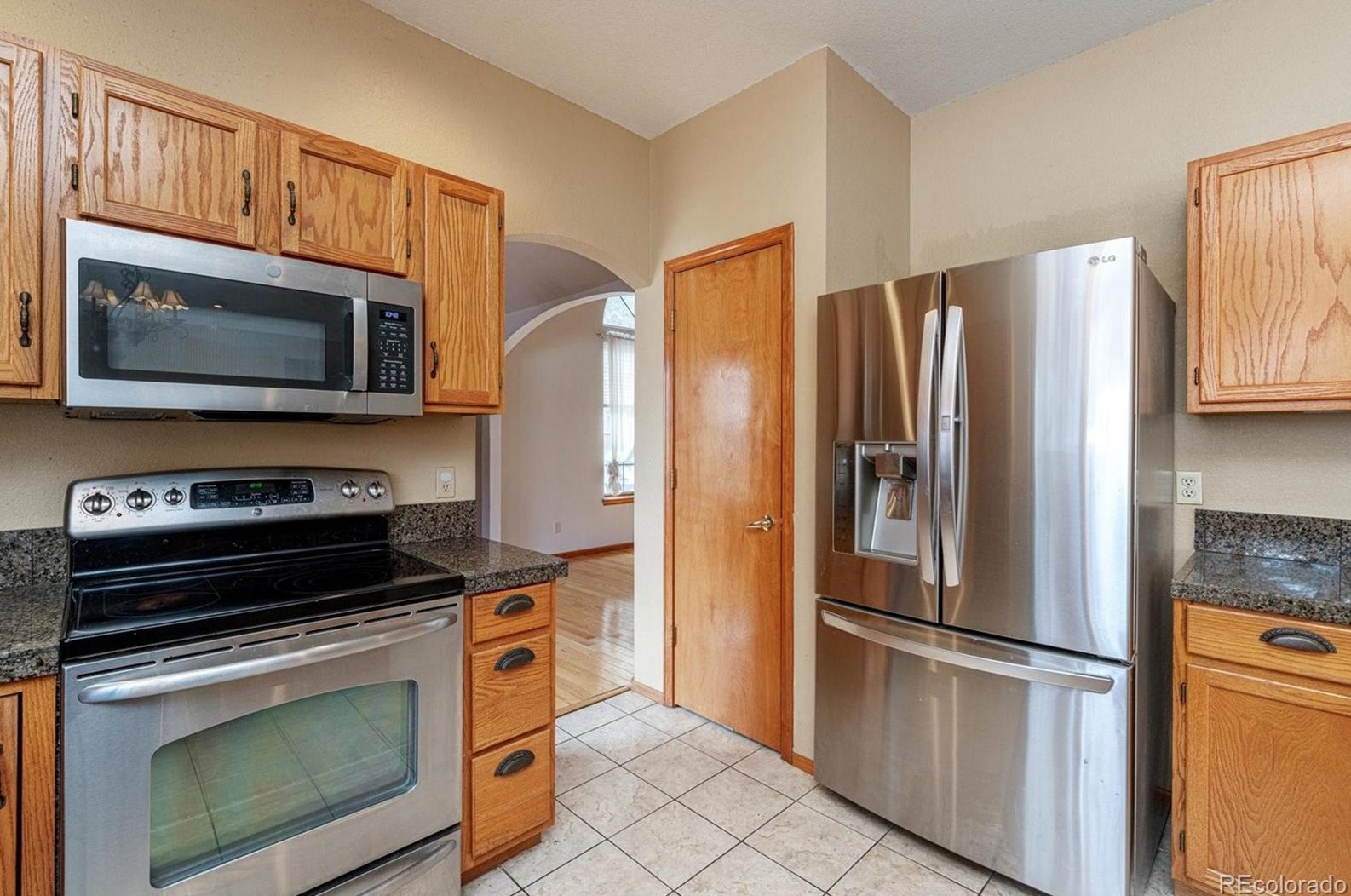 6042 Alkire Ct, Arvada CO  80004-3970 exterior