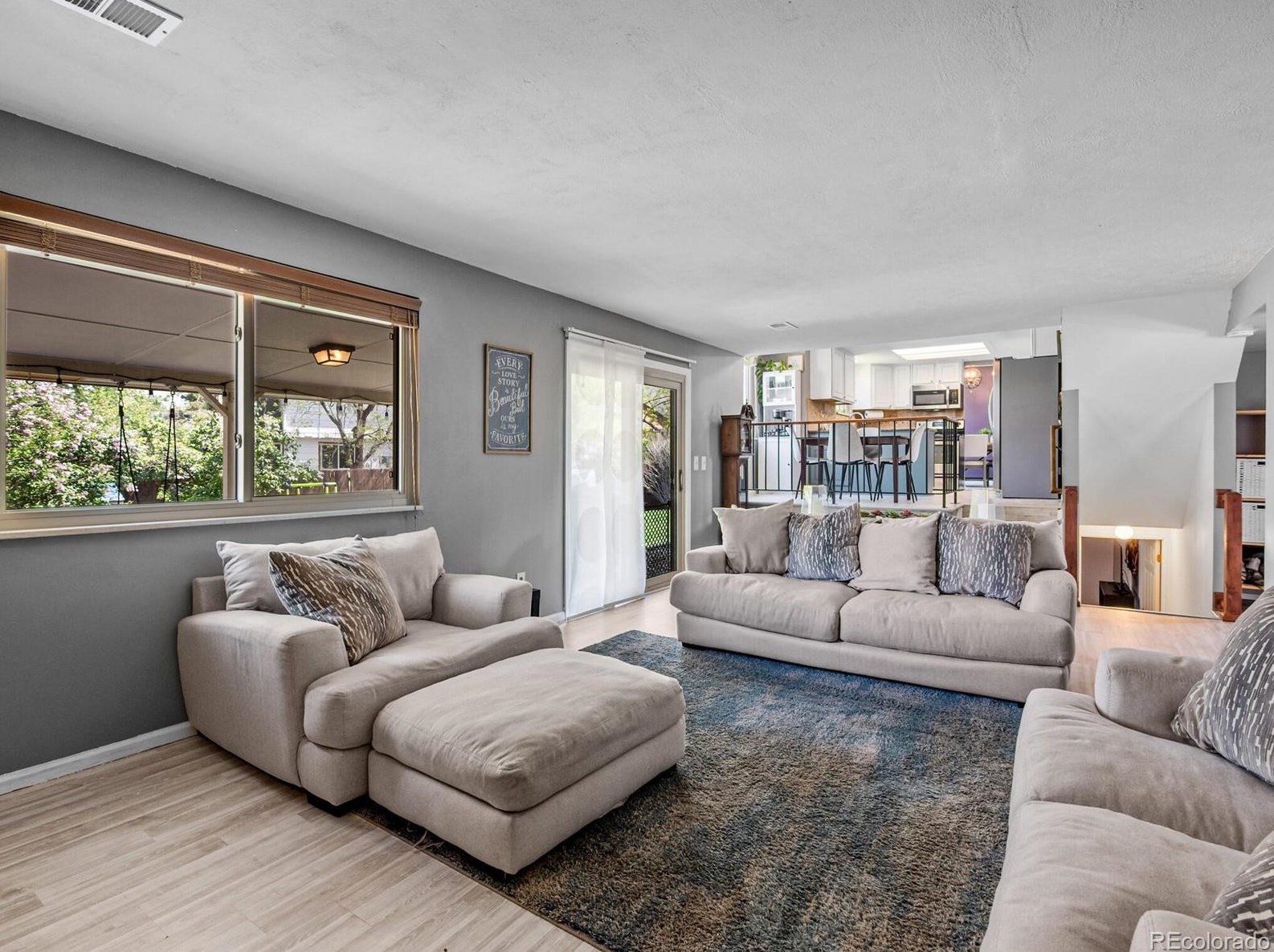 1189 Long Pl, Littleton CO 80122-3020 exterior