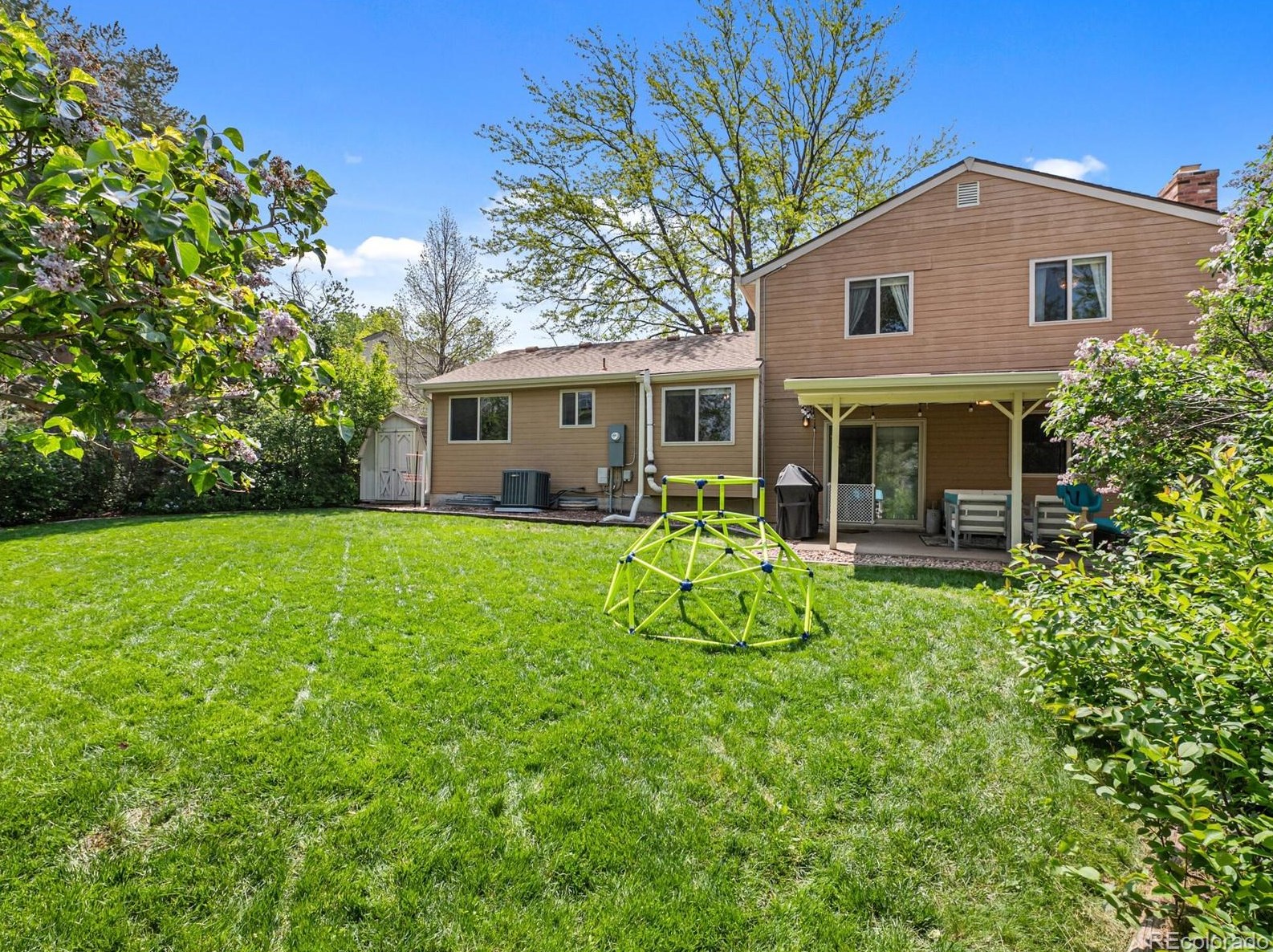 1189 Long Pl, Littleton CO 80122-3020 exterior