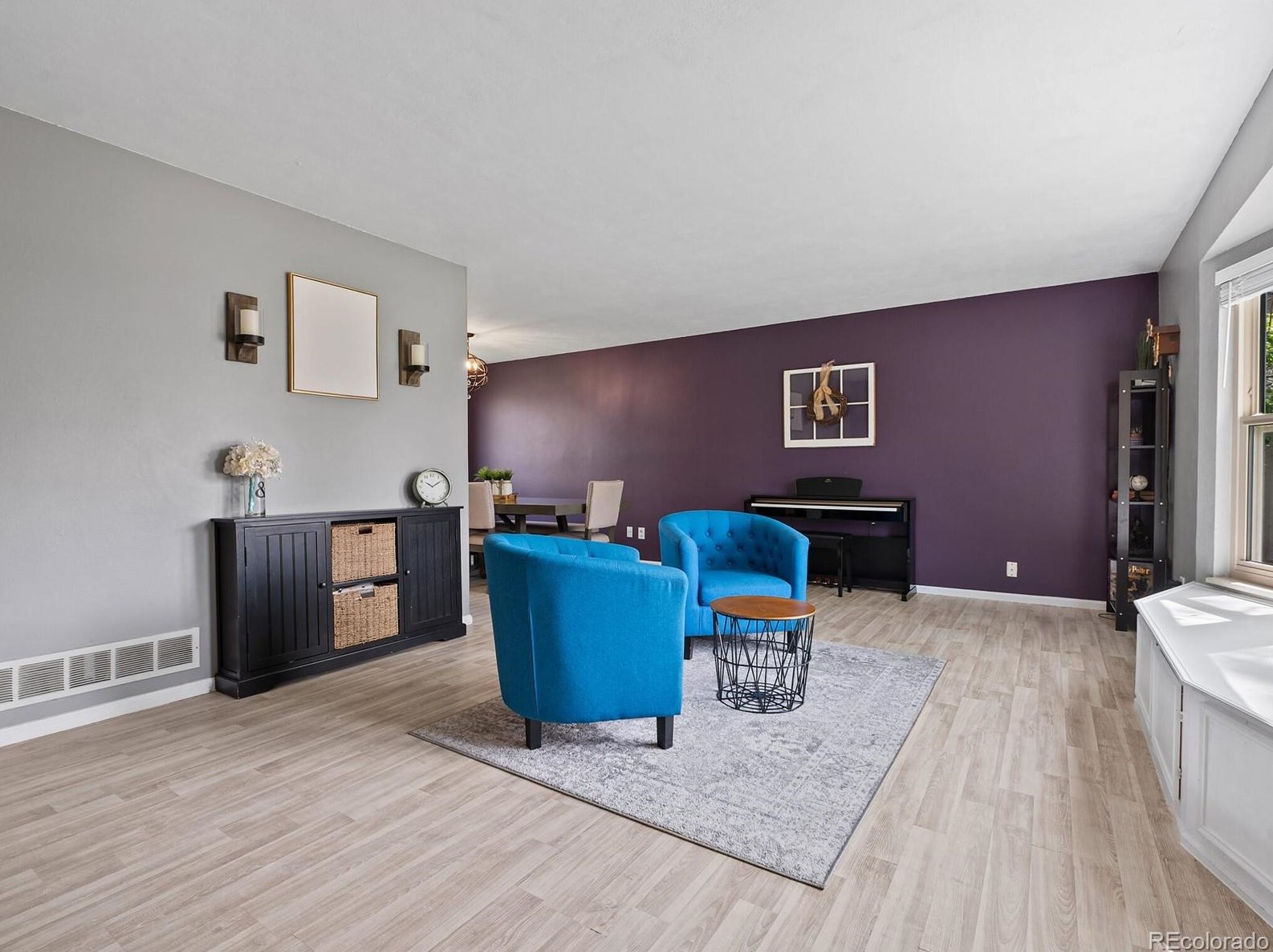 1189 Long Pl, Littleton CO 80122-3020 exterior