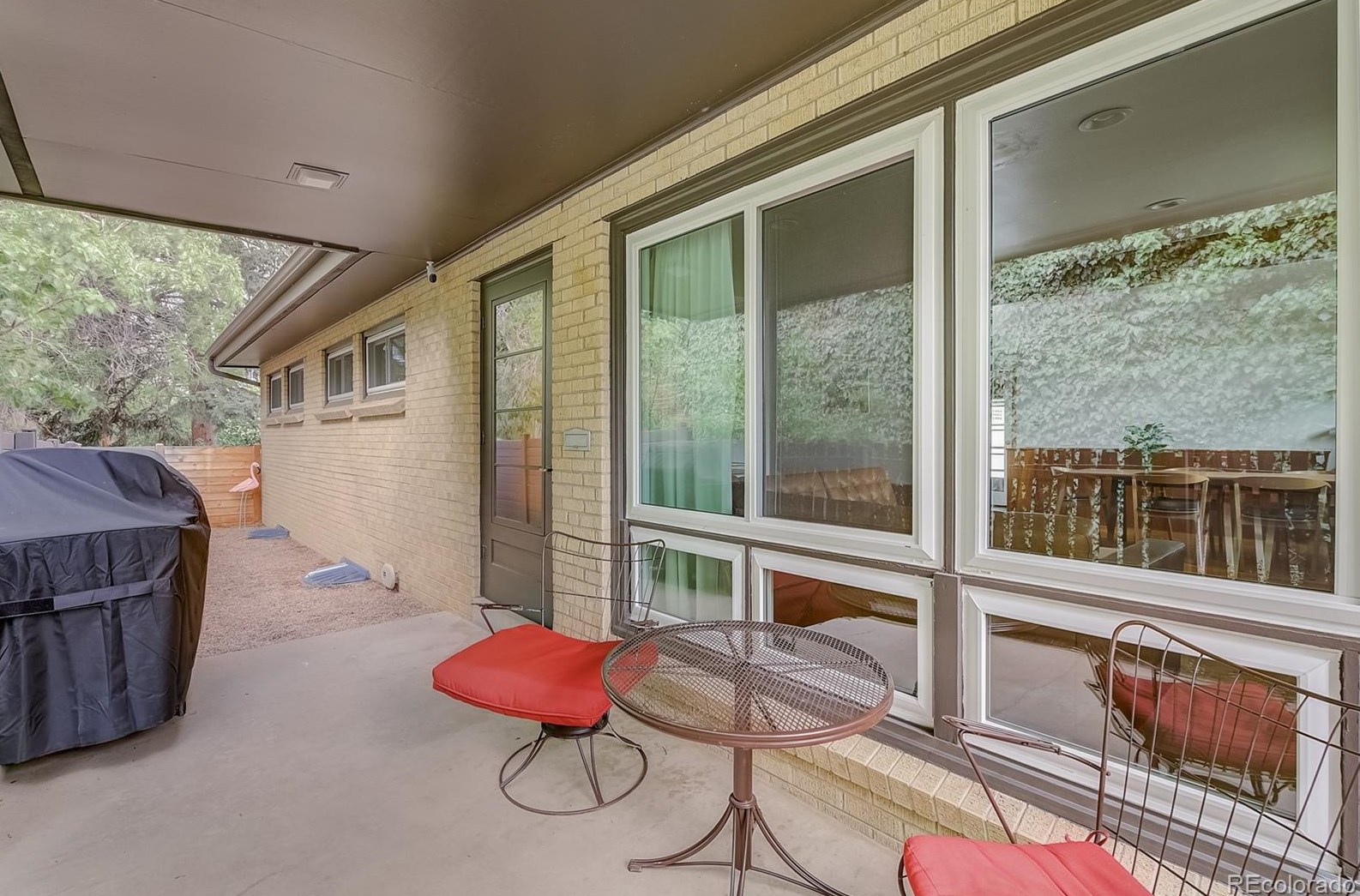 5401 Hickory St, Littleton CO  80120-1424 exterior