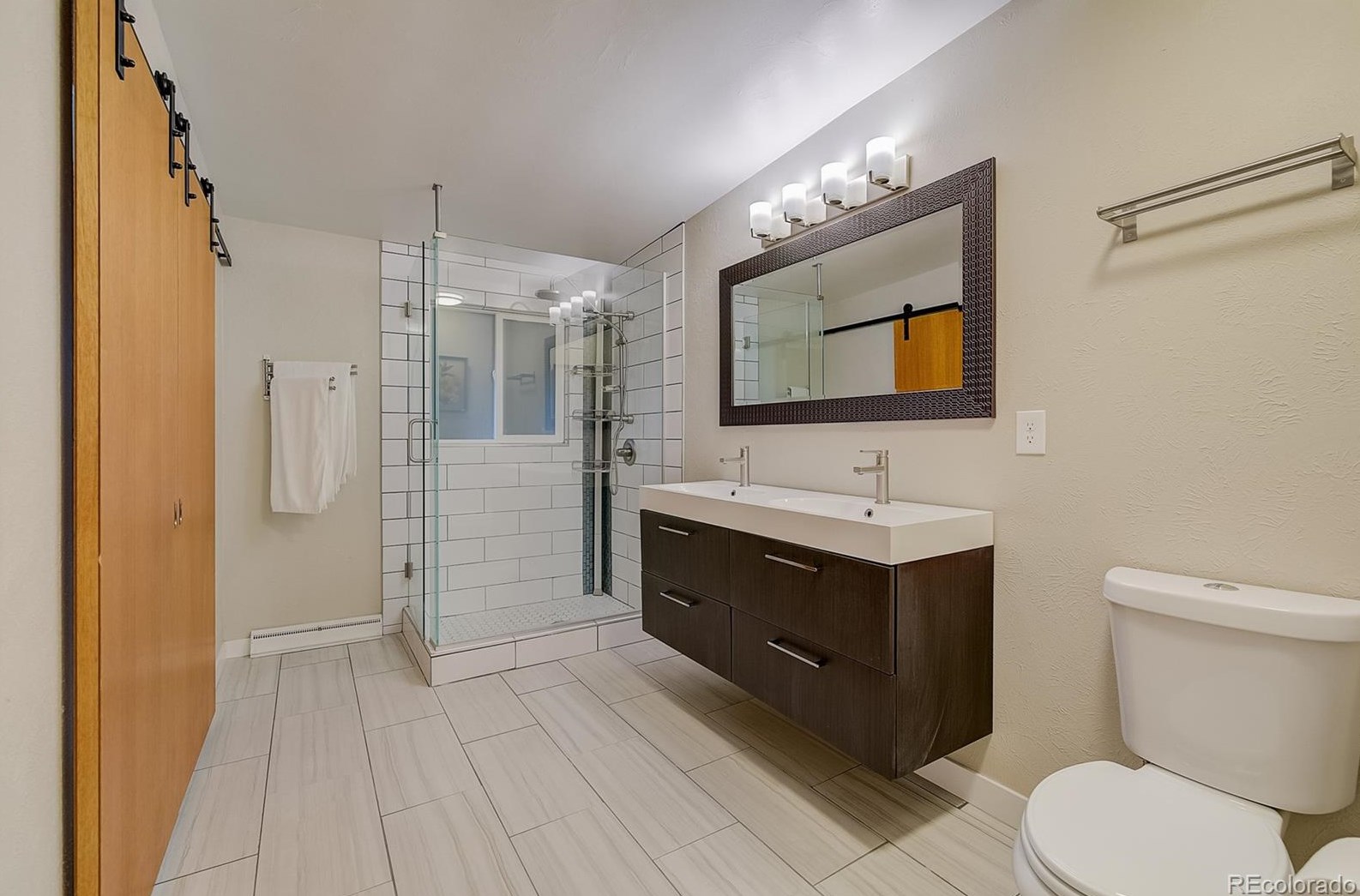 5401 Hickory St, Littleton CO  80120-1424 exterior