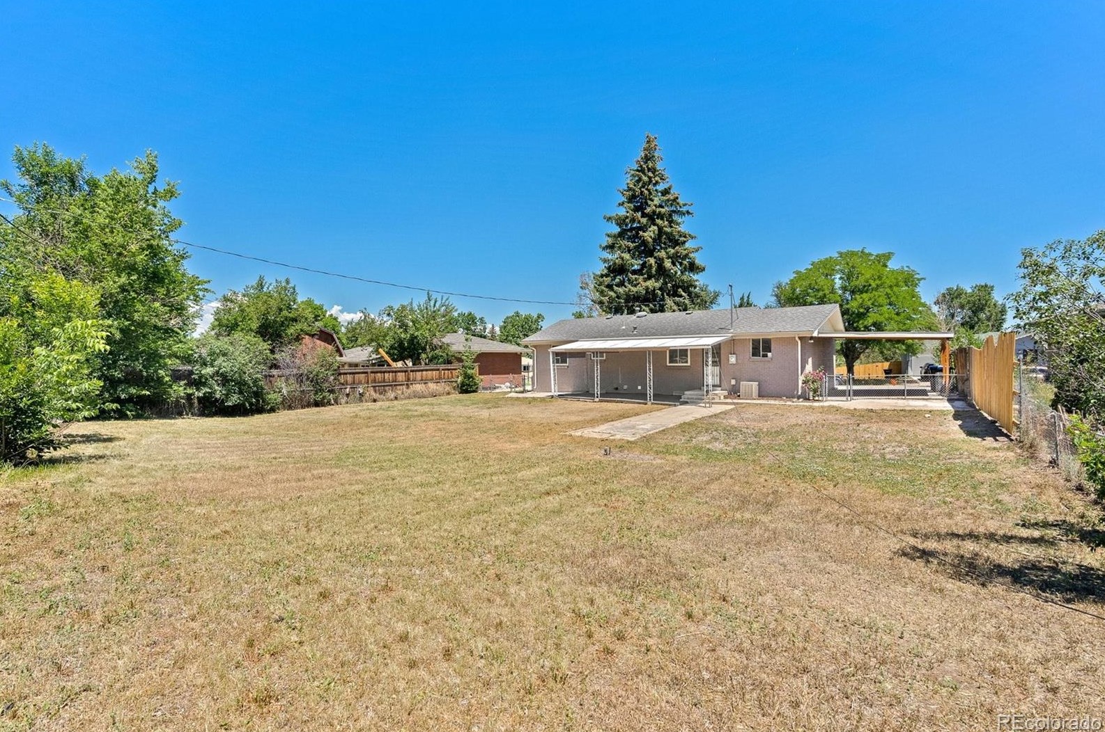 5664 67th Ave, Arvada CO  80003-4326 exterior